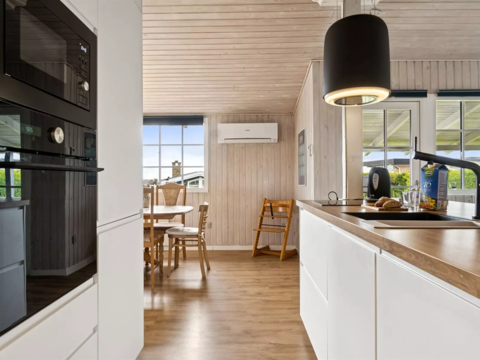 "Diddi" - 170m from the sea-Dedans