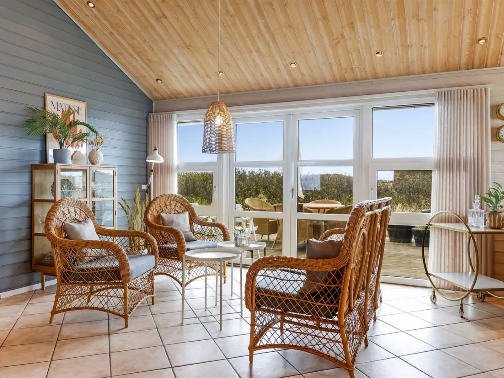 "Aster" - 150m from the sea-Inside