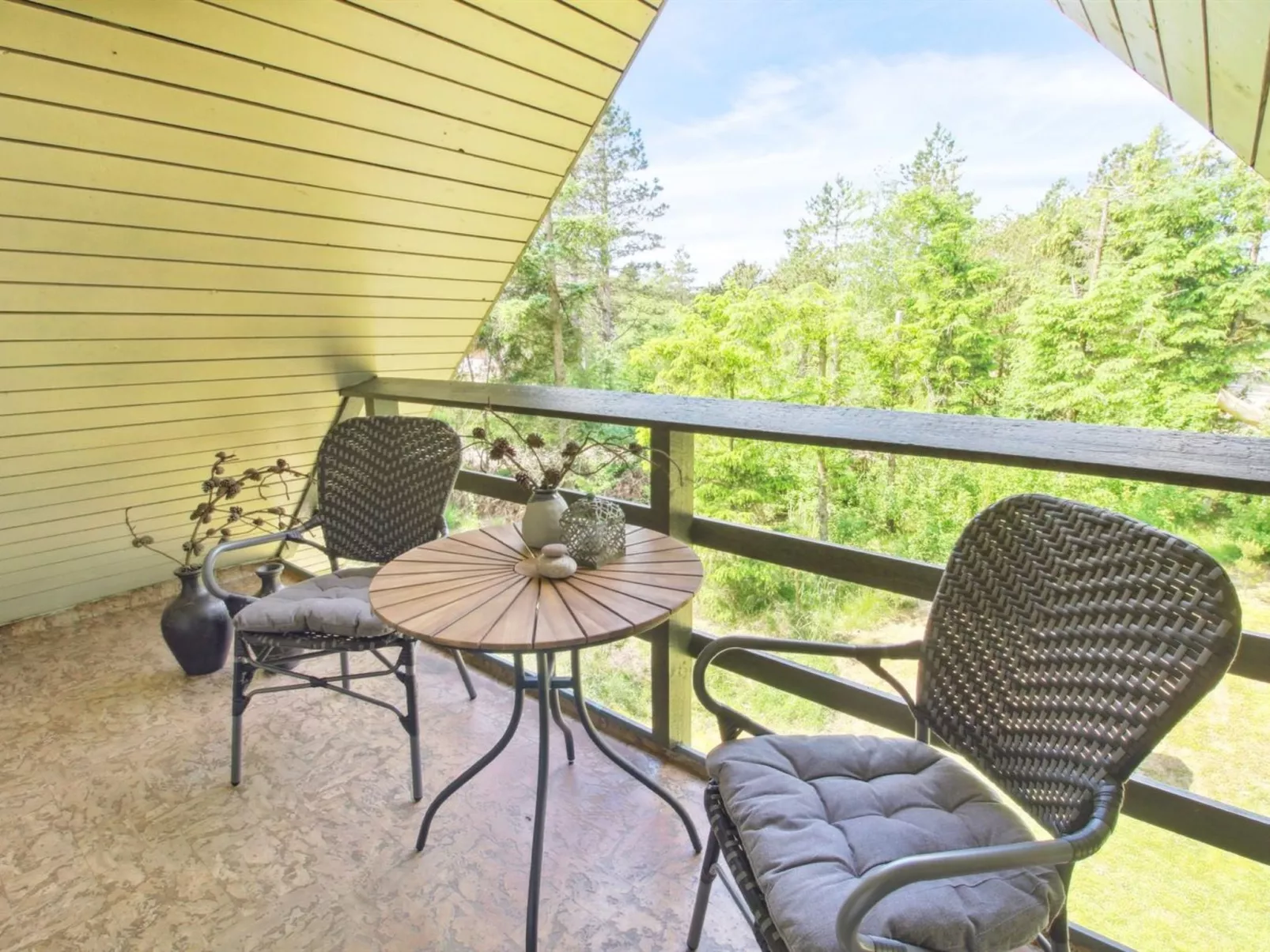 "Kersta" - 3.3km from the sea-Outside