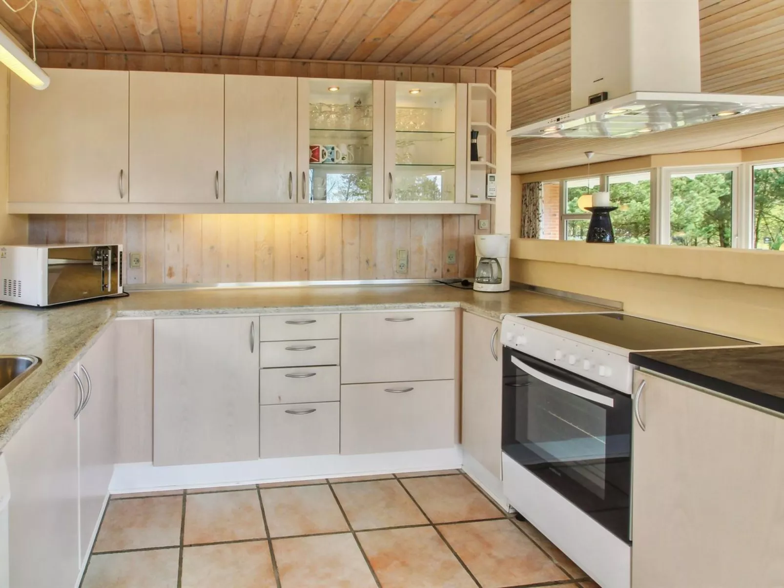 "Alina" - 1km from the sea-Inside