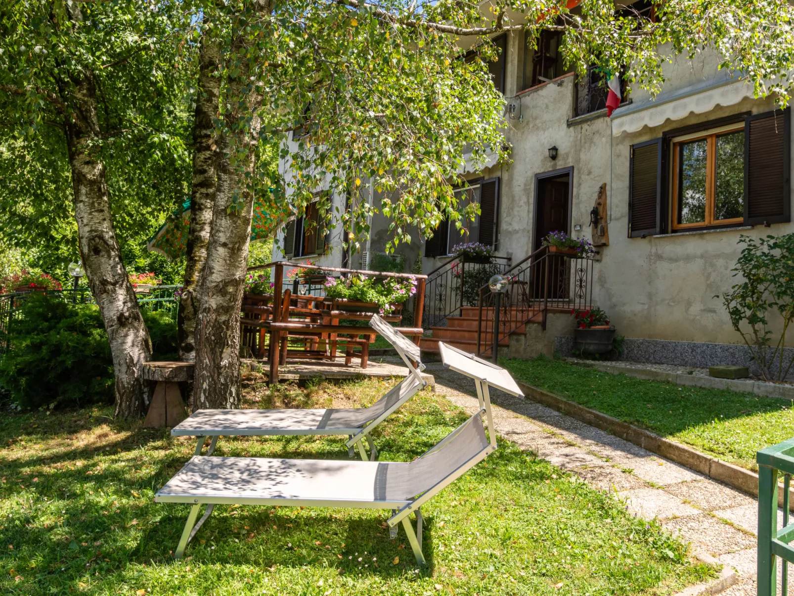 Nel Castagneto-Outside