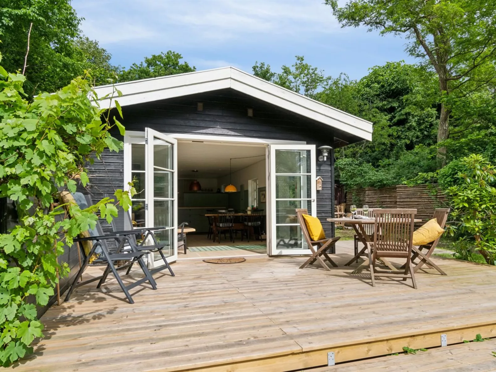 "Riana" - 700m from the sea-Draußen