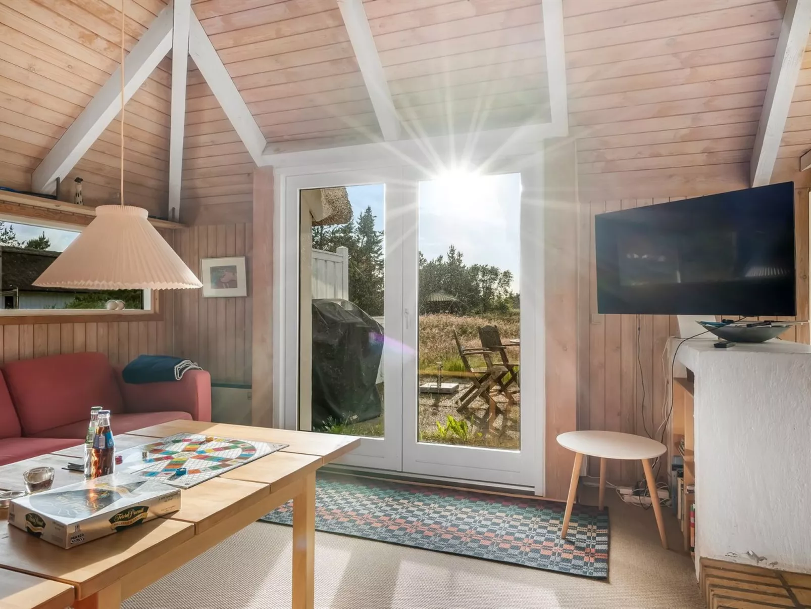 "Elenor" - 1.1km from the sea-Drinnen