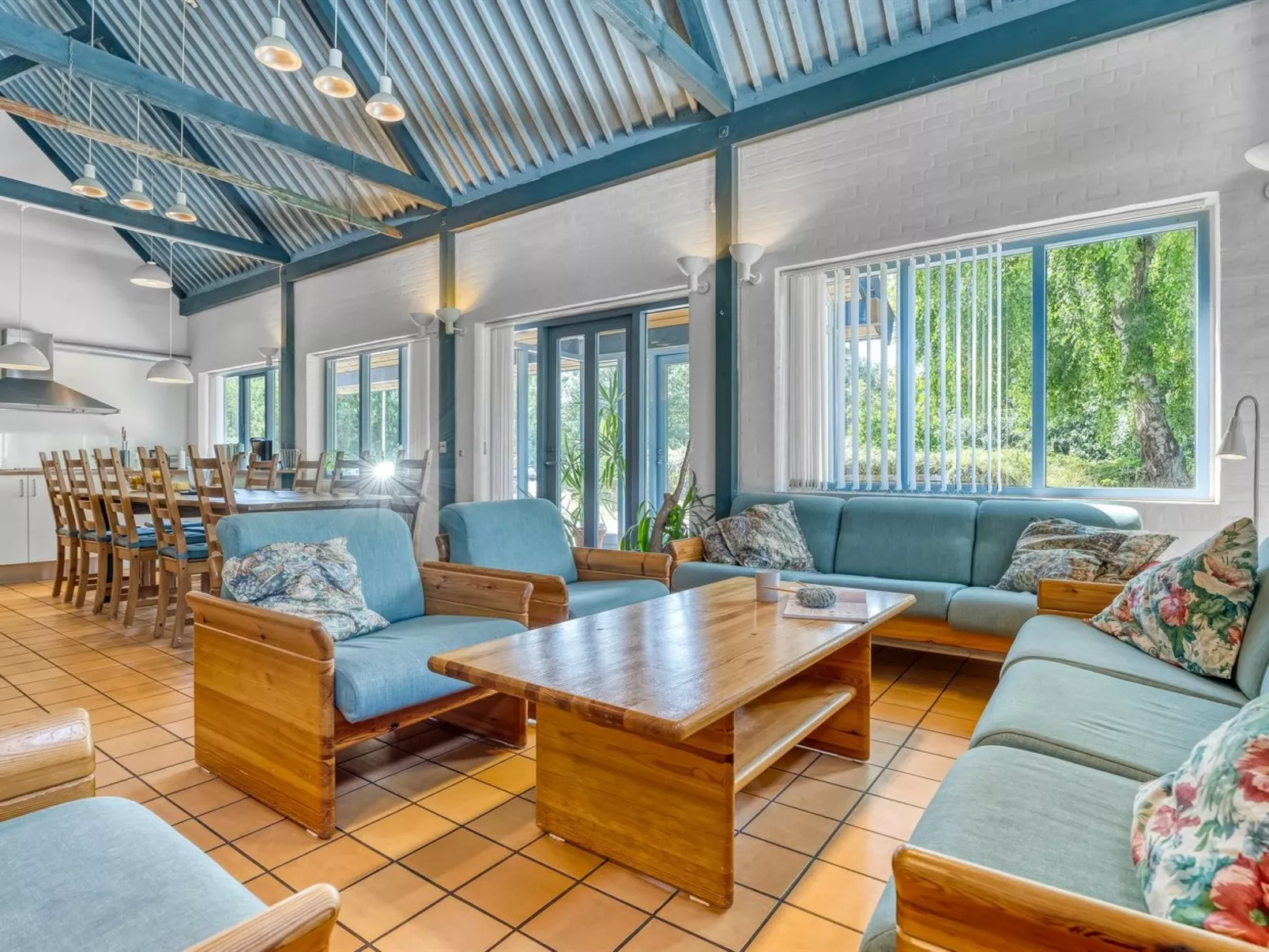 "Øthulf" - 200m from the sea-Drinnen