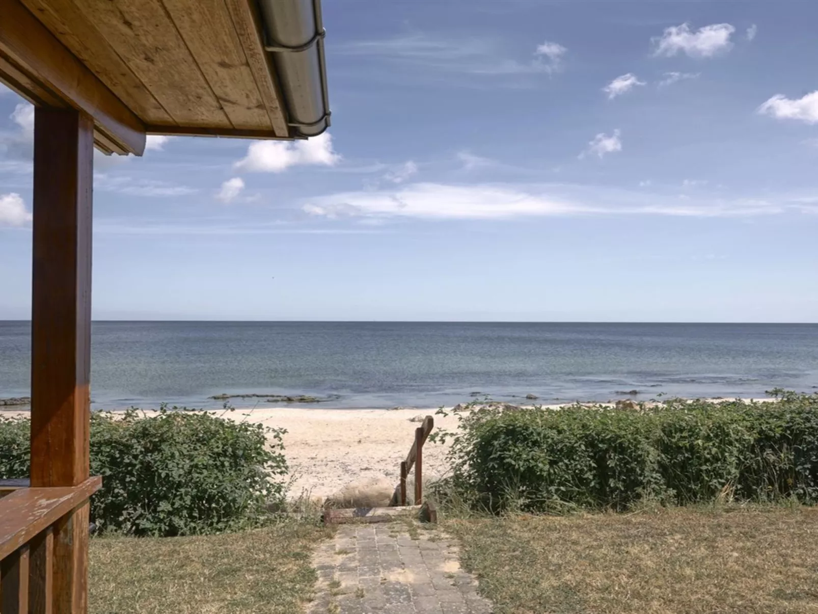 "Stille" - 10m from the sea-Draußen