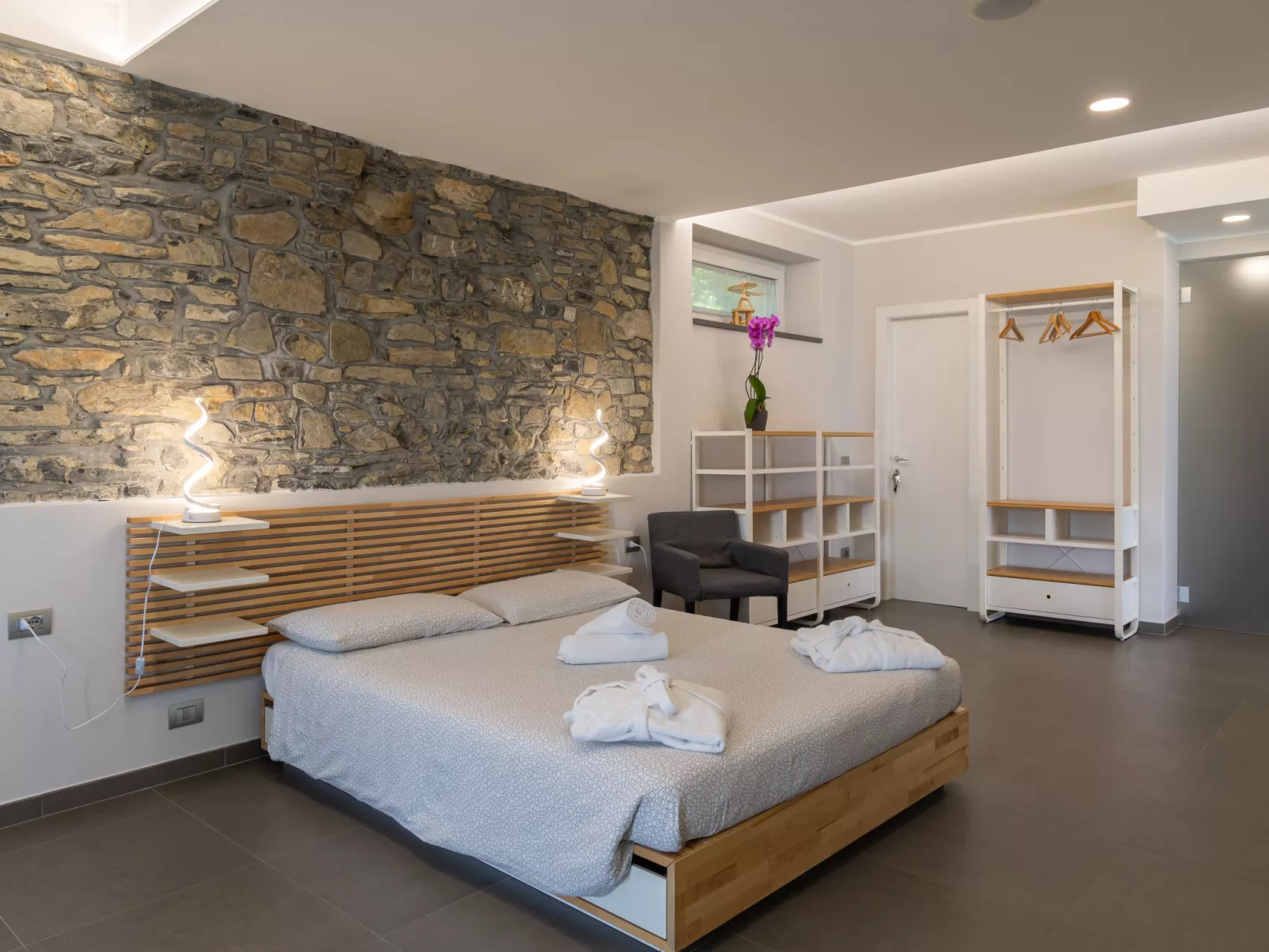 Lacum Lux Resort-Inside