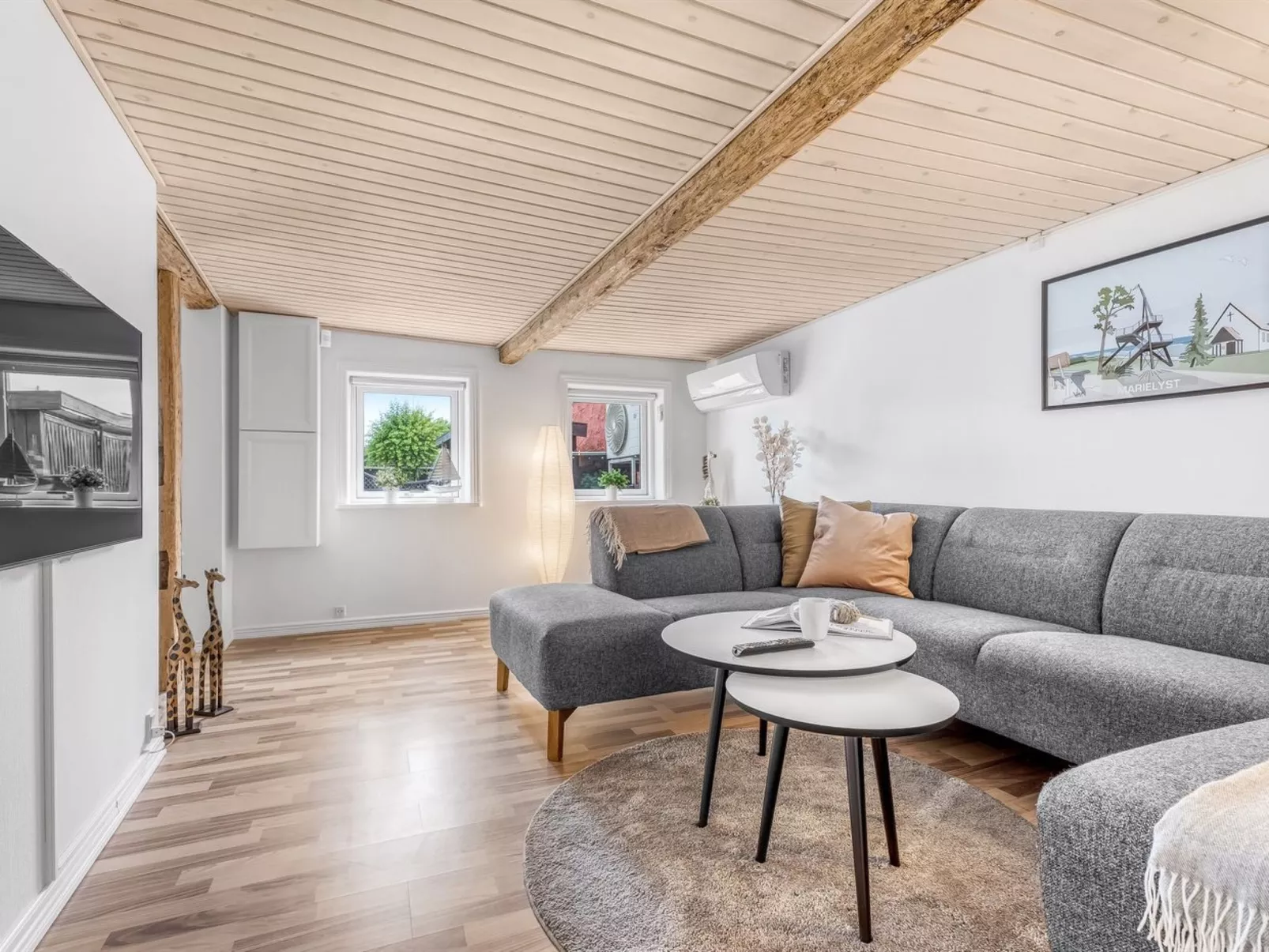 "Anneke" - 1.3km from the sea-Drinnen