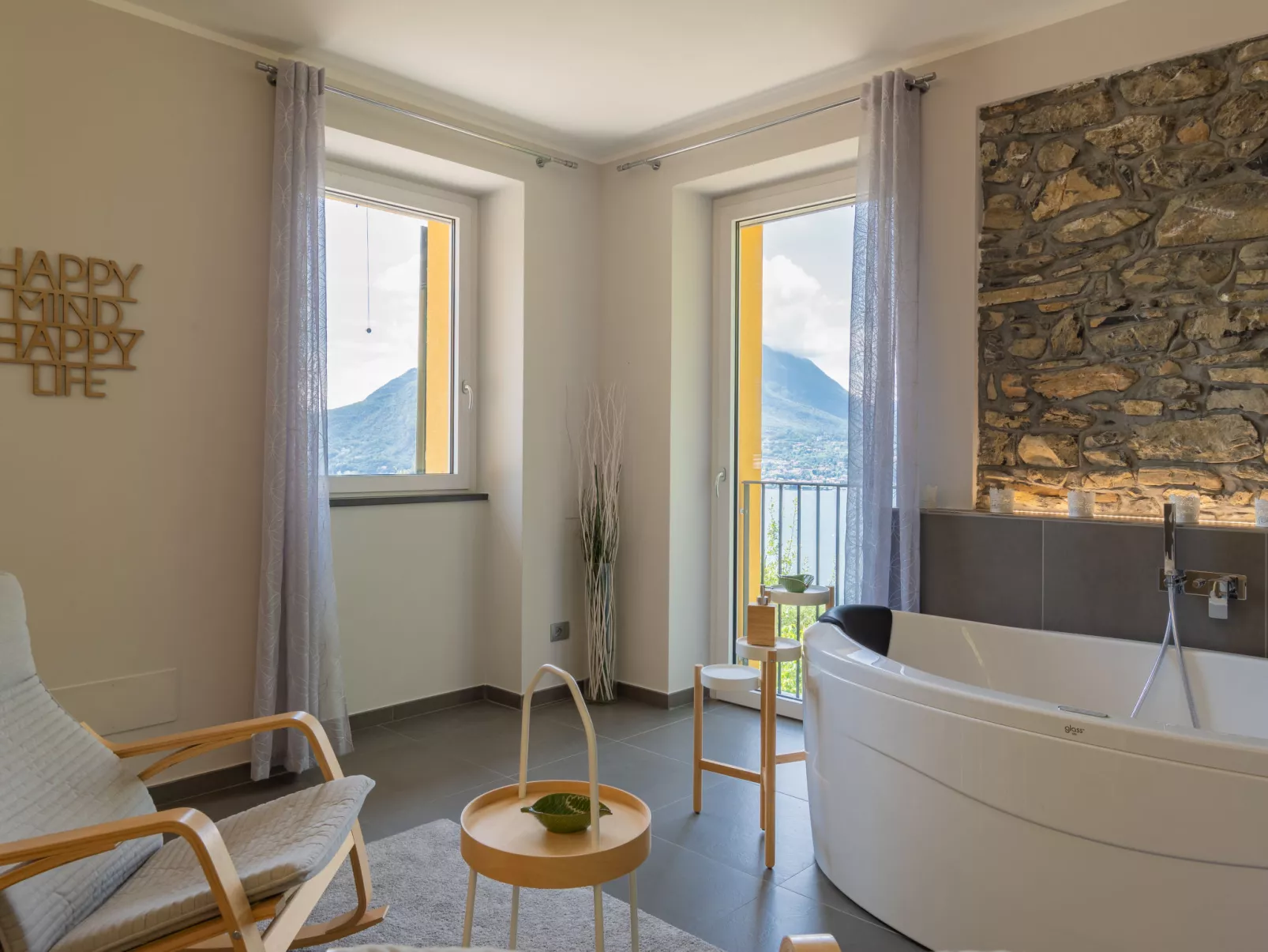 Lacum Lux Resort-Inside