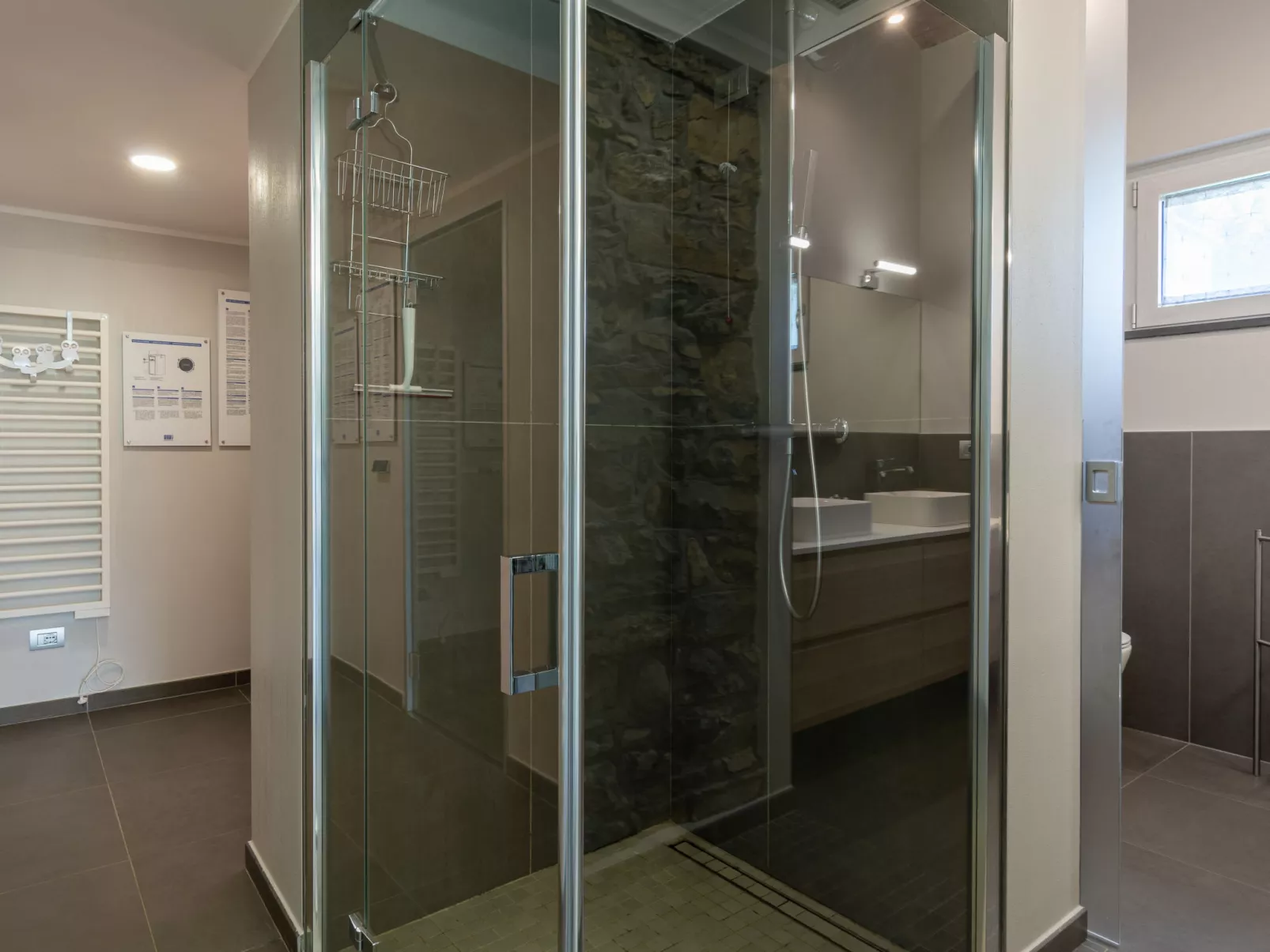 Lacum Lux Resort-Inside