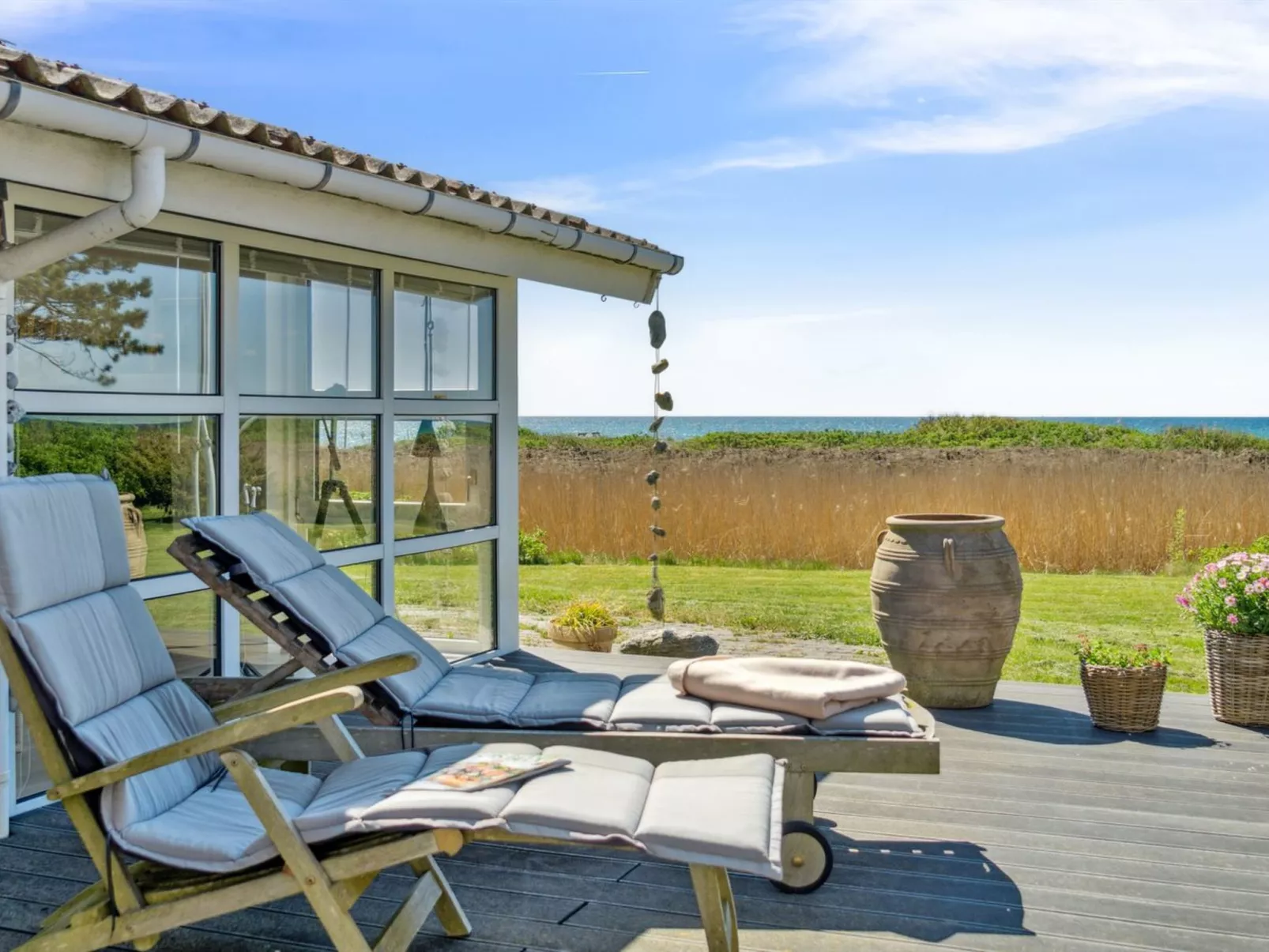 "Hening" - 50m from the sea-Draußen