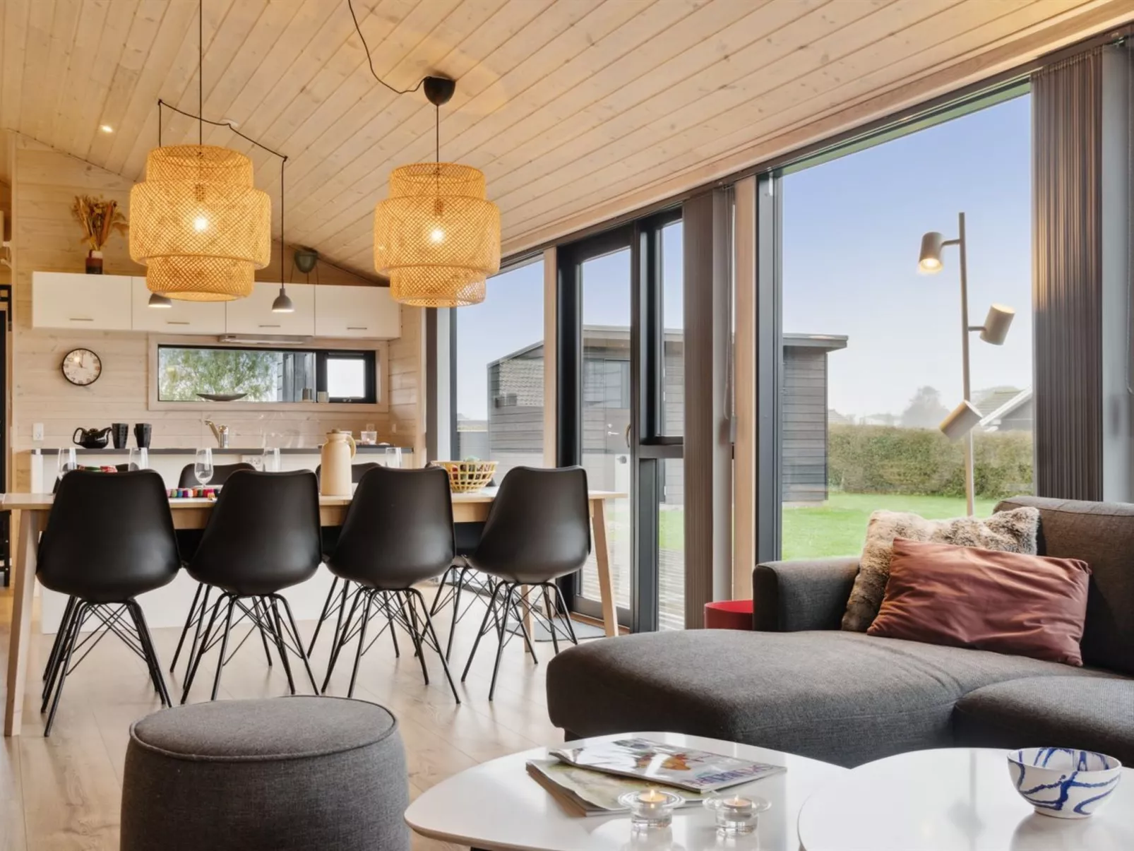 "Ehmi" - 750m from the sea-Inside