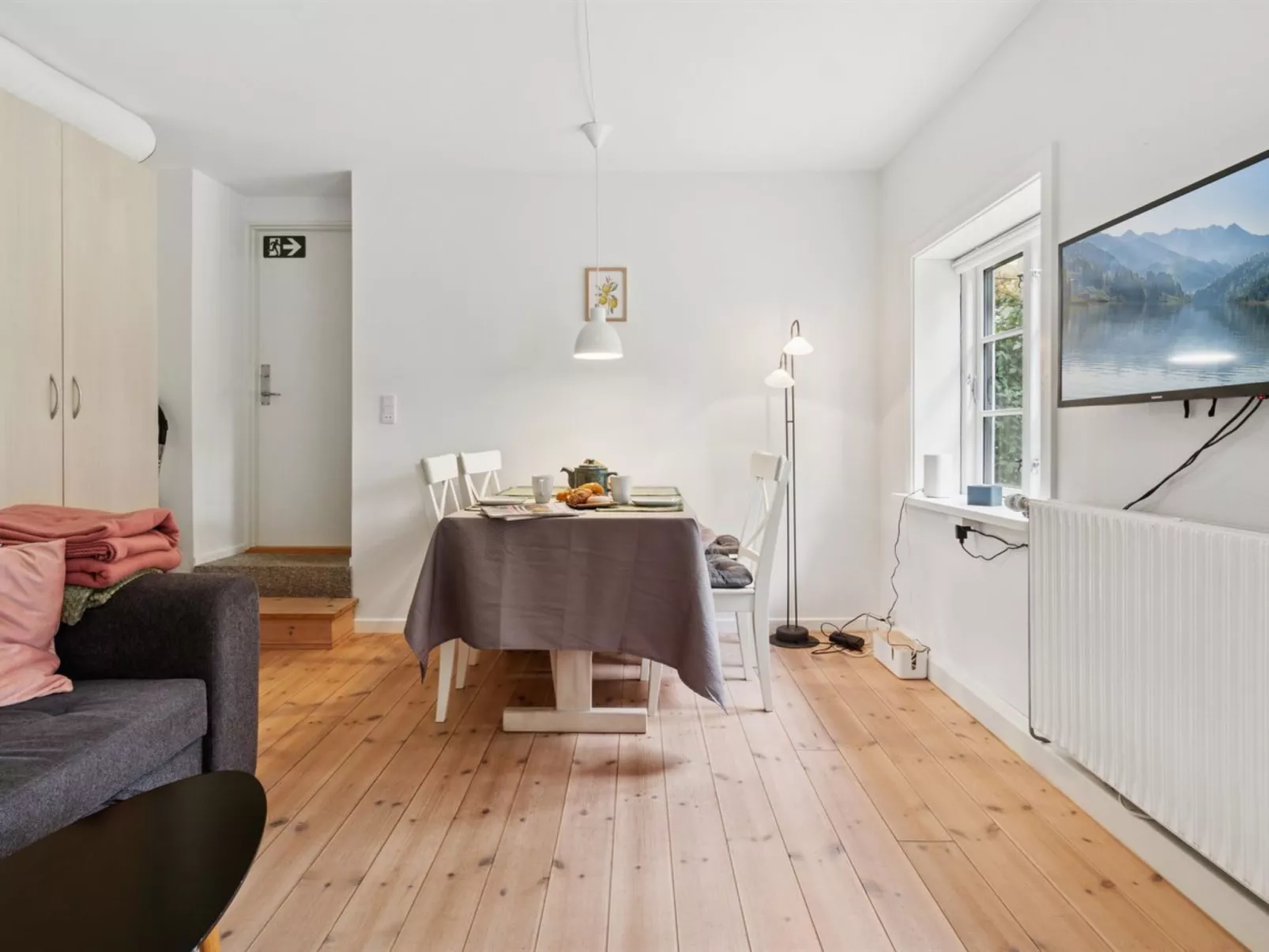 "Ejna" - 400m from the sea-Inside