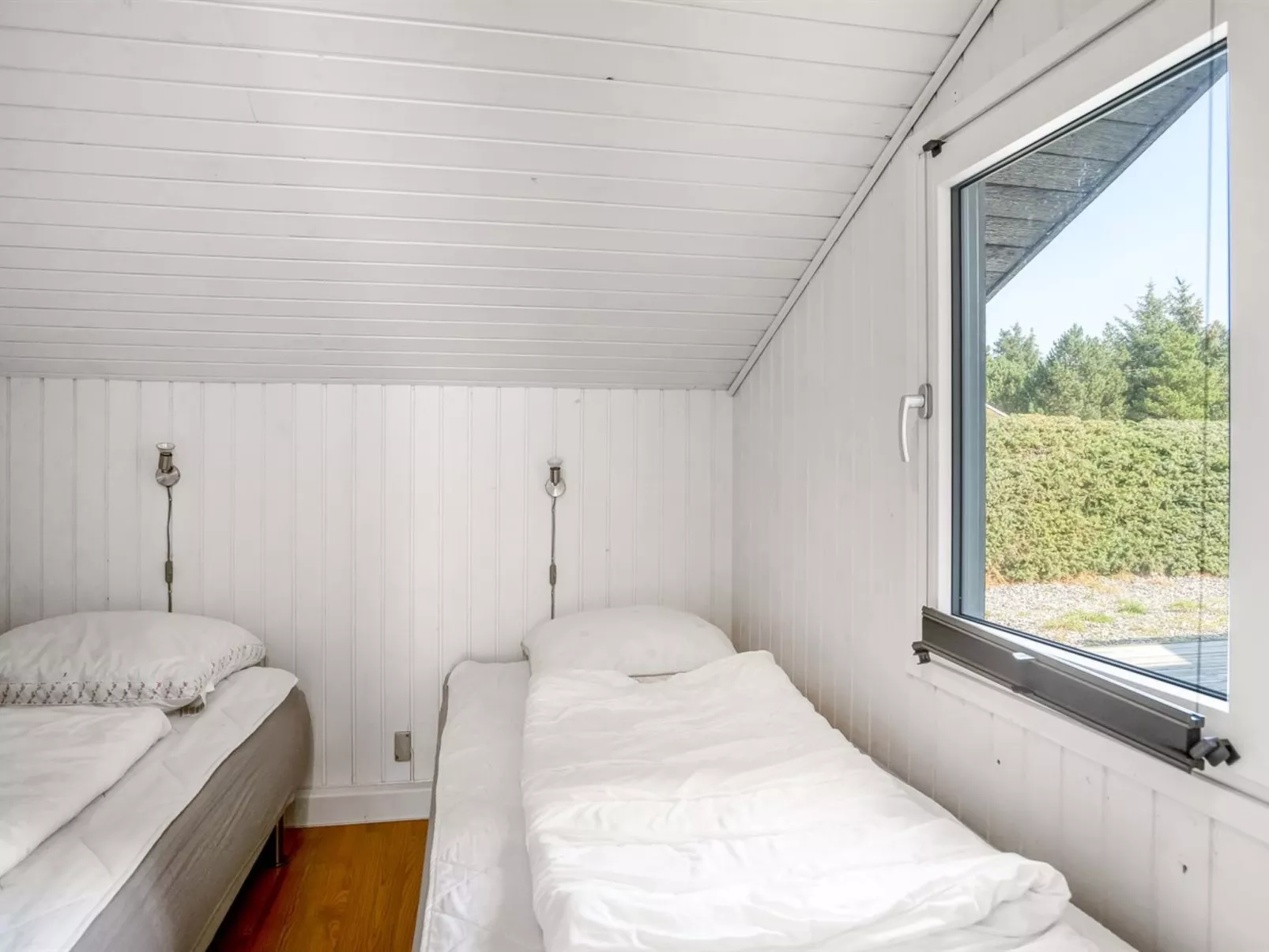 "Arild" - 900m from the sea-Inside