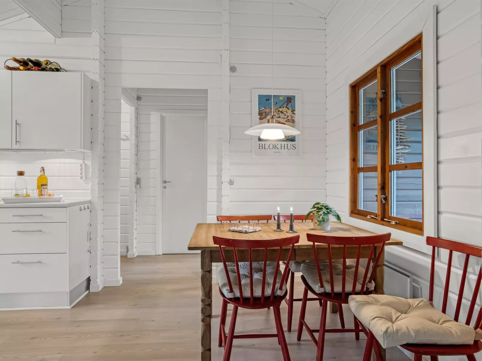 "Tammo" - 1.1km from the sea-Dedans