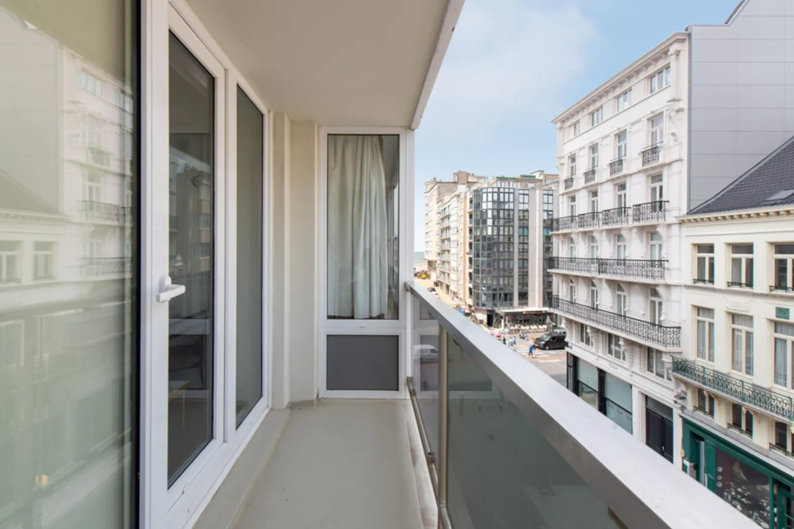 Europacentrum 2-Terrace balcony