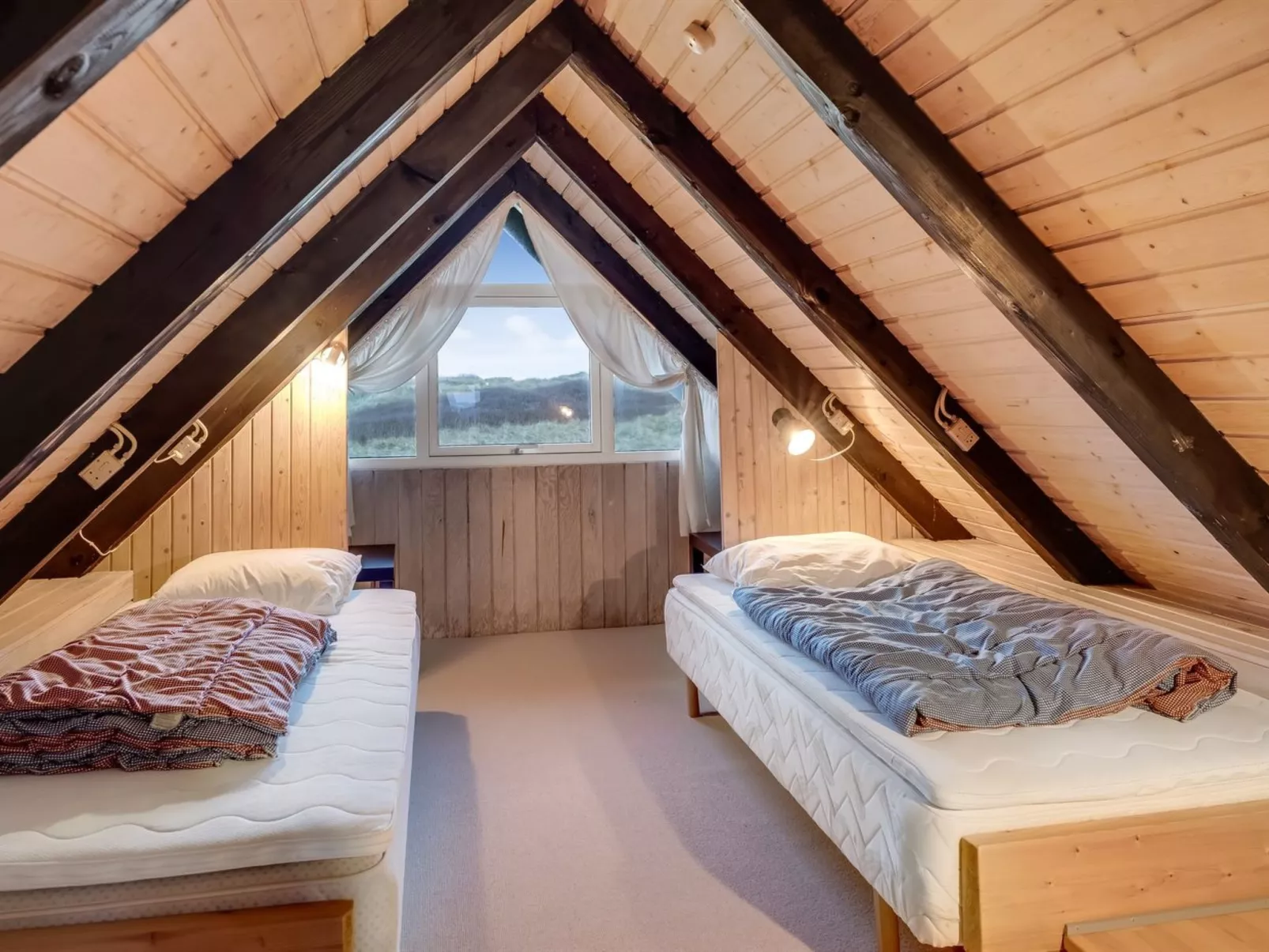 "Amina" - 50m from the sea-Inside