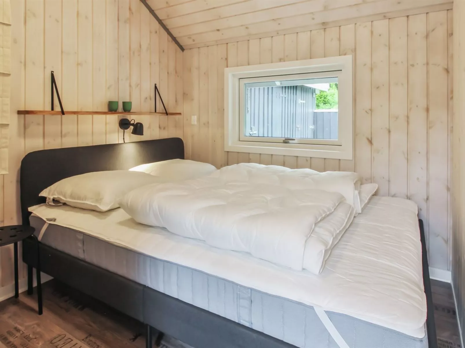 "Lenya" - 33km from the sea-Drinnen