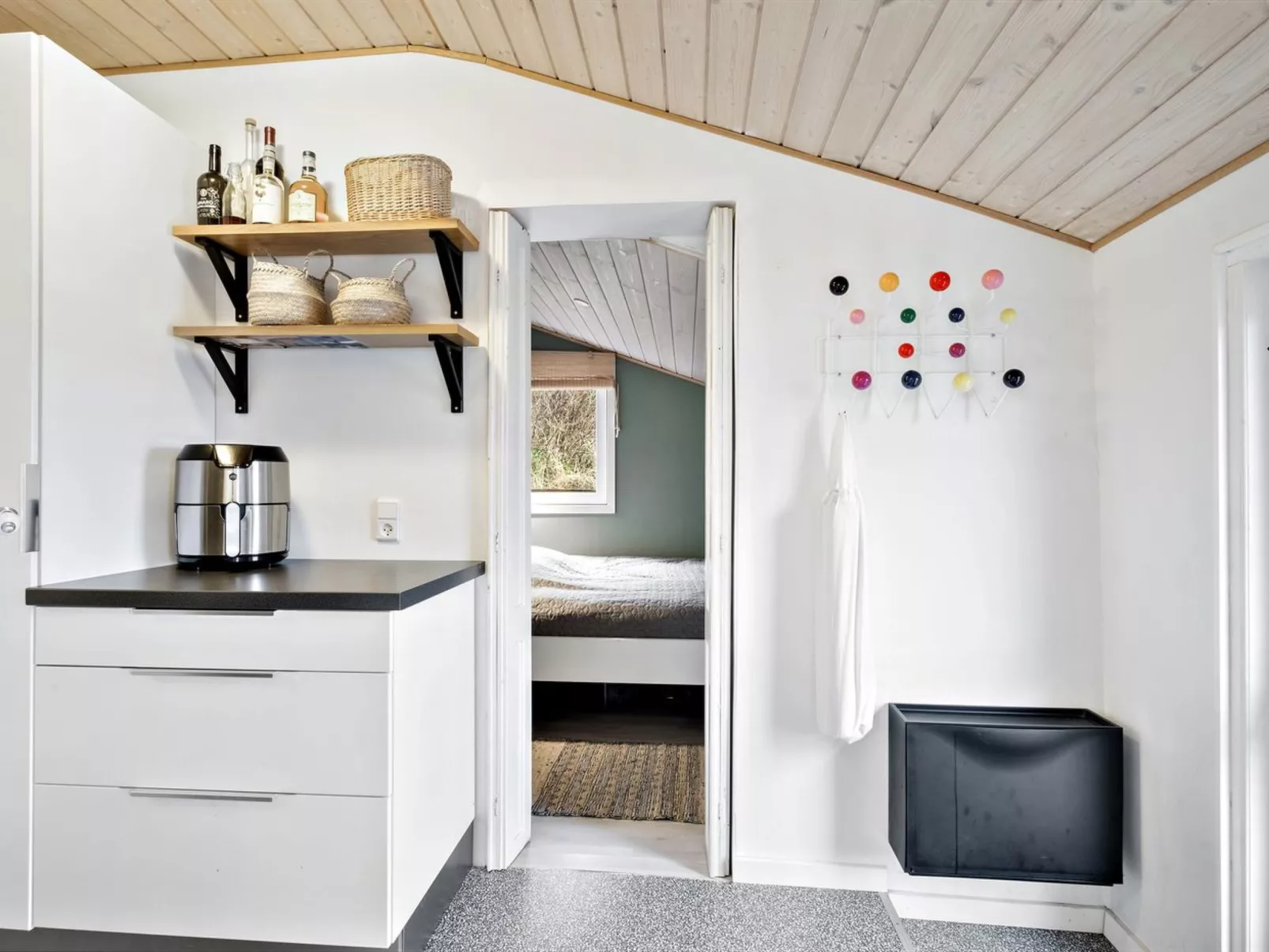 "Aarno" - 120m from the sea-Dedans