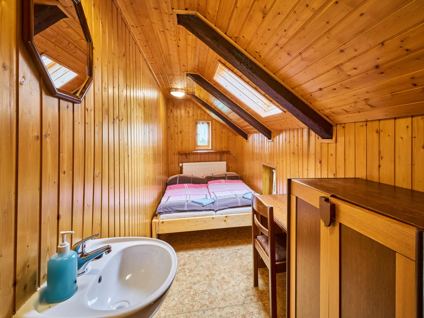 Švýcarský dvůr Lodge-Dedans