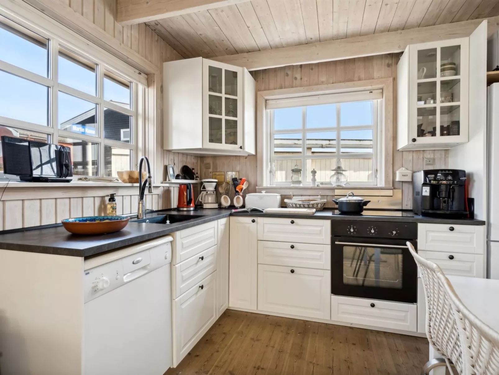 "Asgerd" - 20m from the sea-Dedans