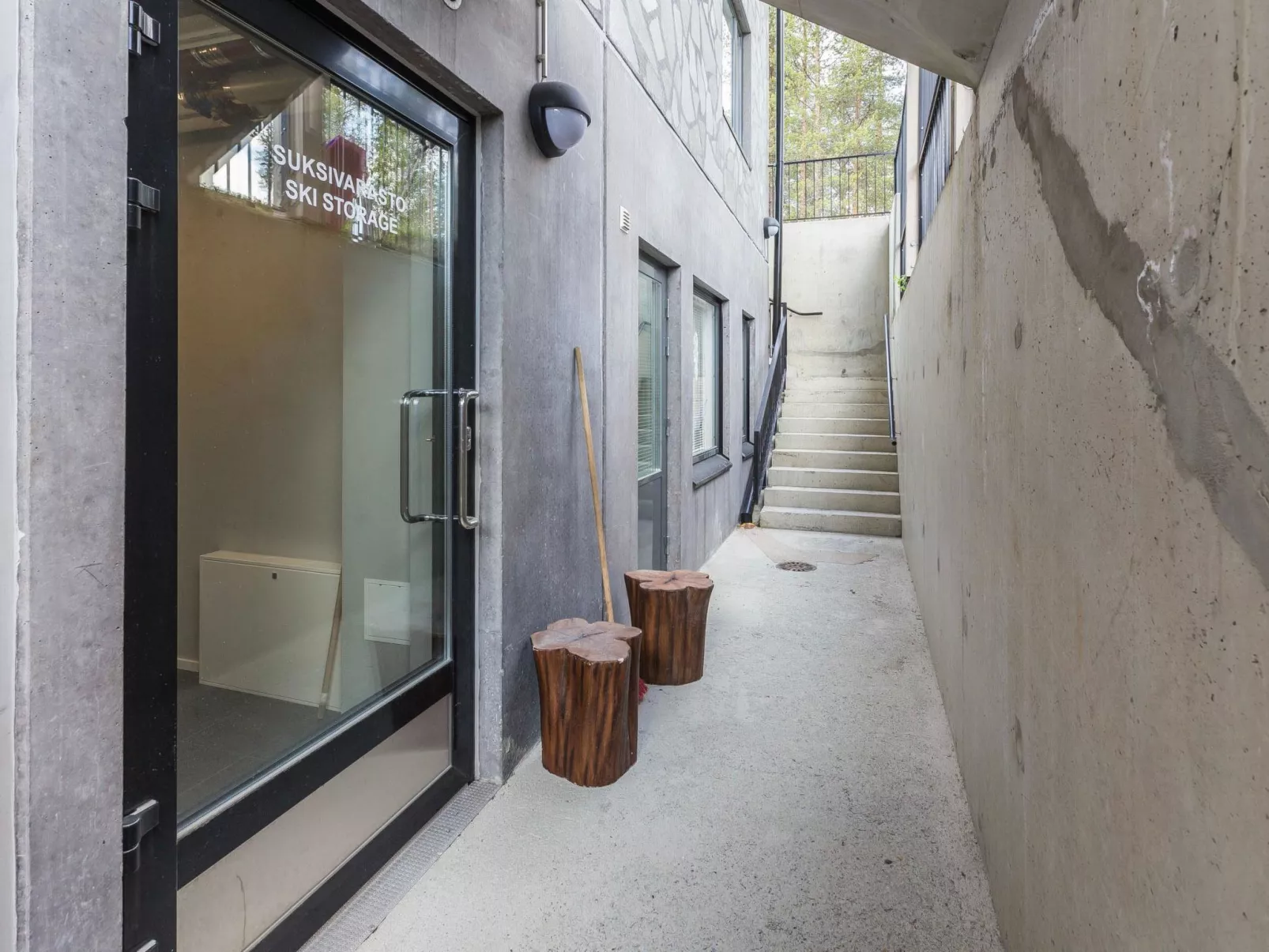 Levin stara a03-Drinnen