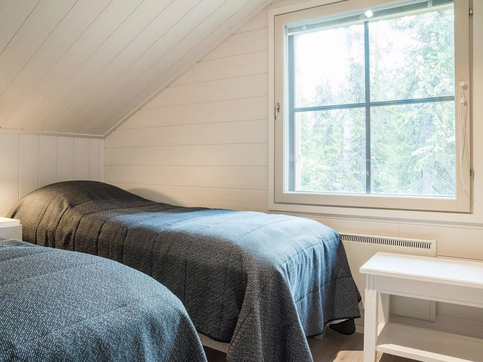 Taruilevi 8 h4-Drinnen