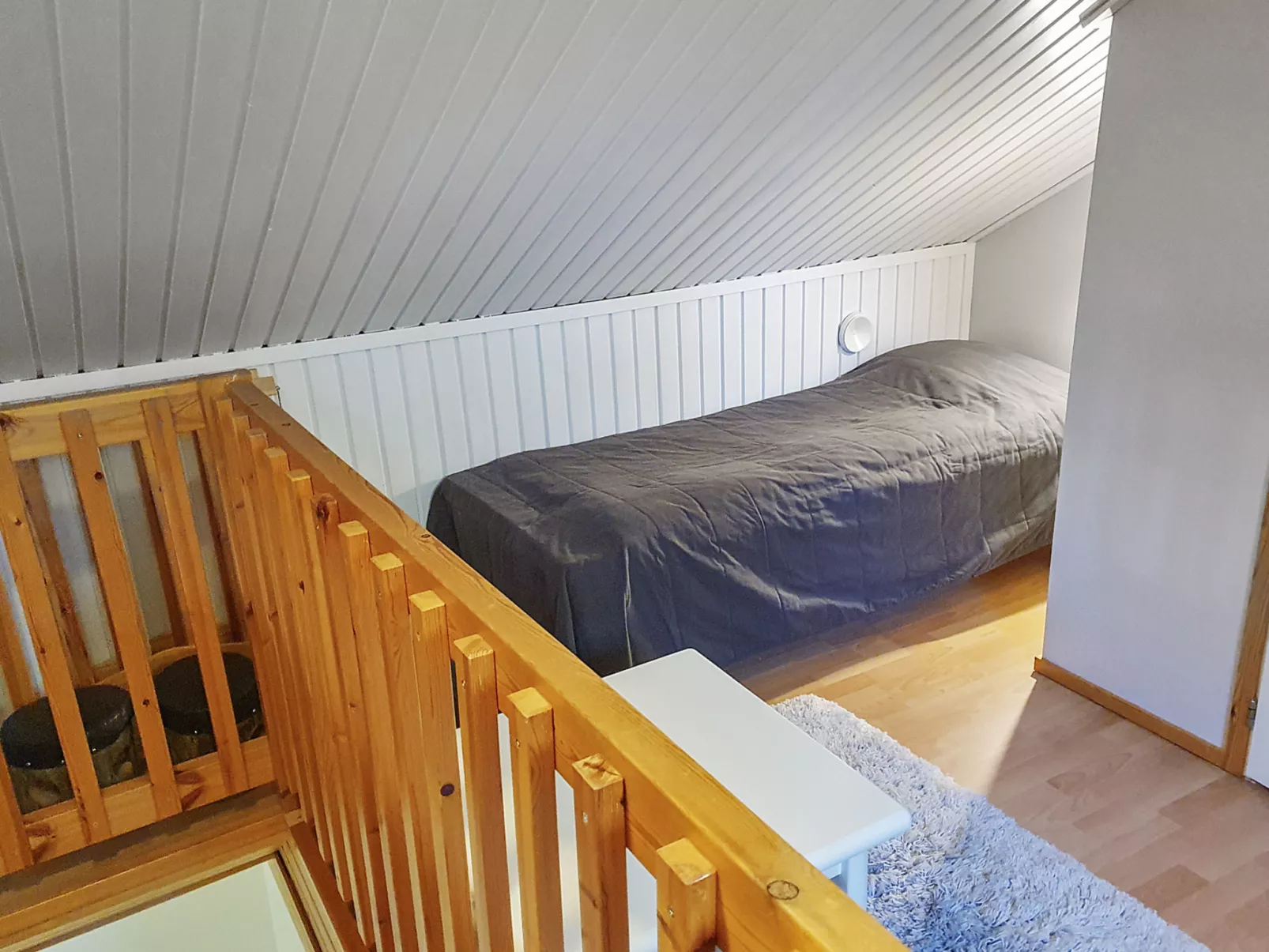 Kukasrakka 3 b 8-Drinnen