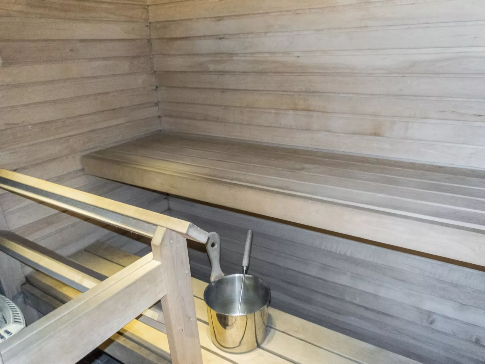 Levin otava 14-Inside