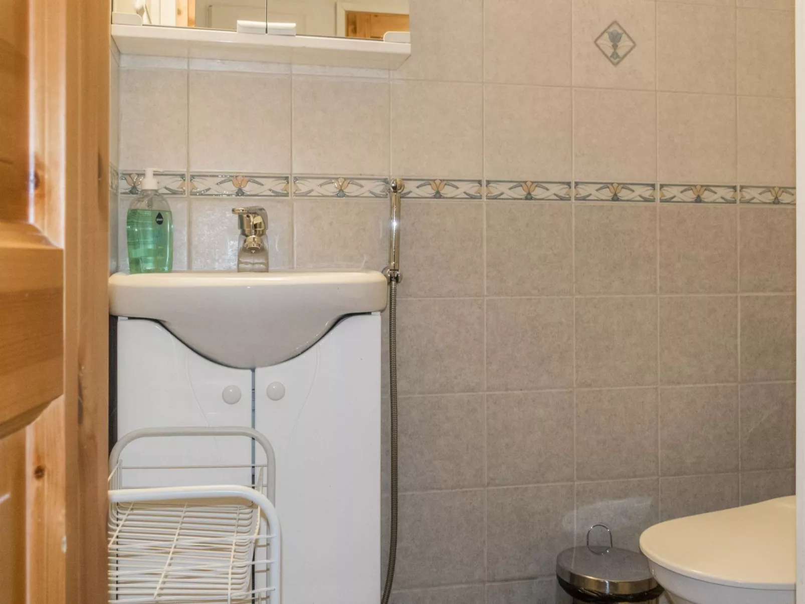 Keskuskuja b4-Inside