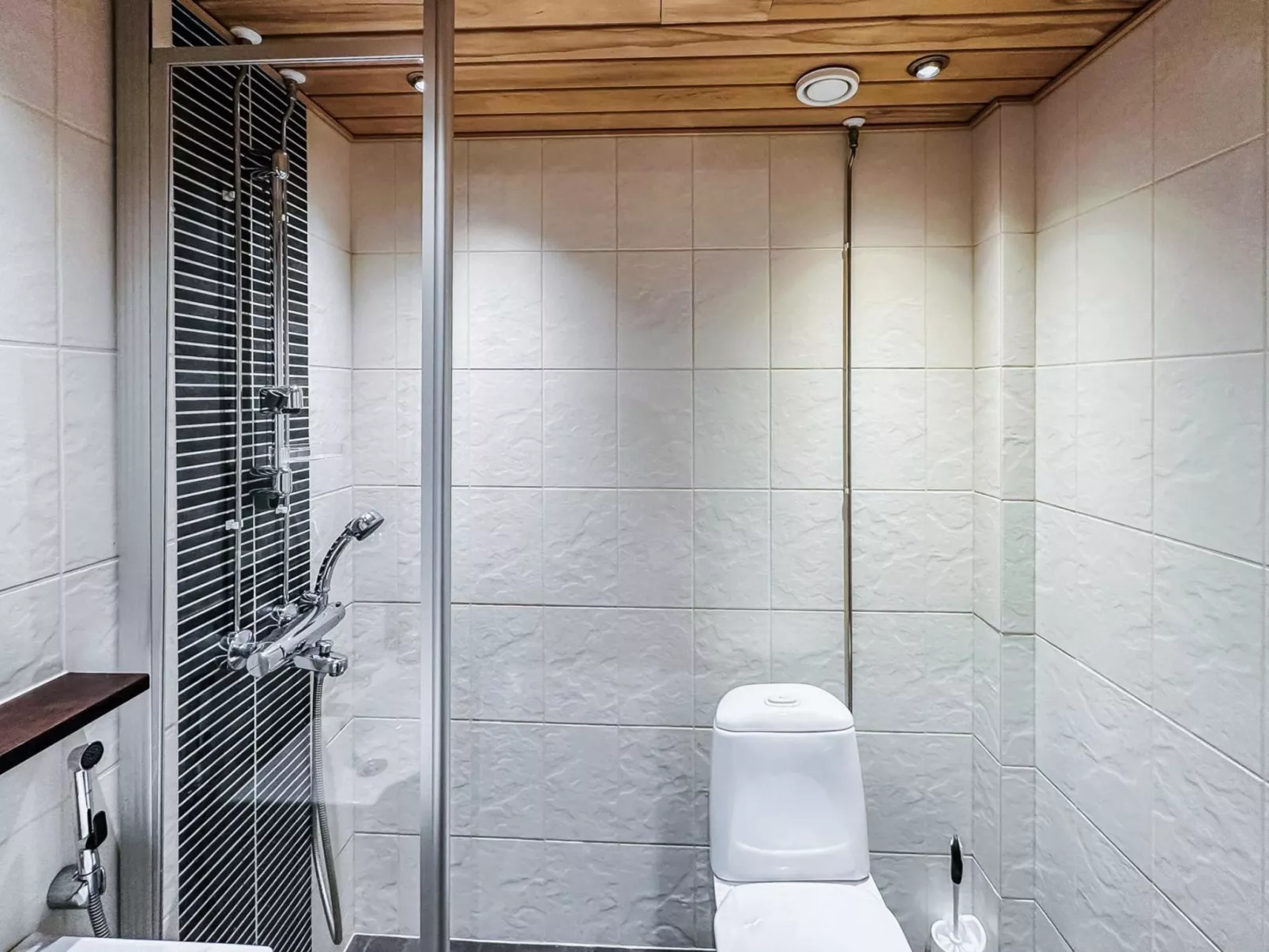 Levin otava 8-Drinnen