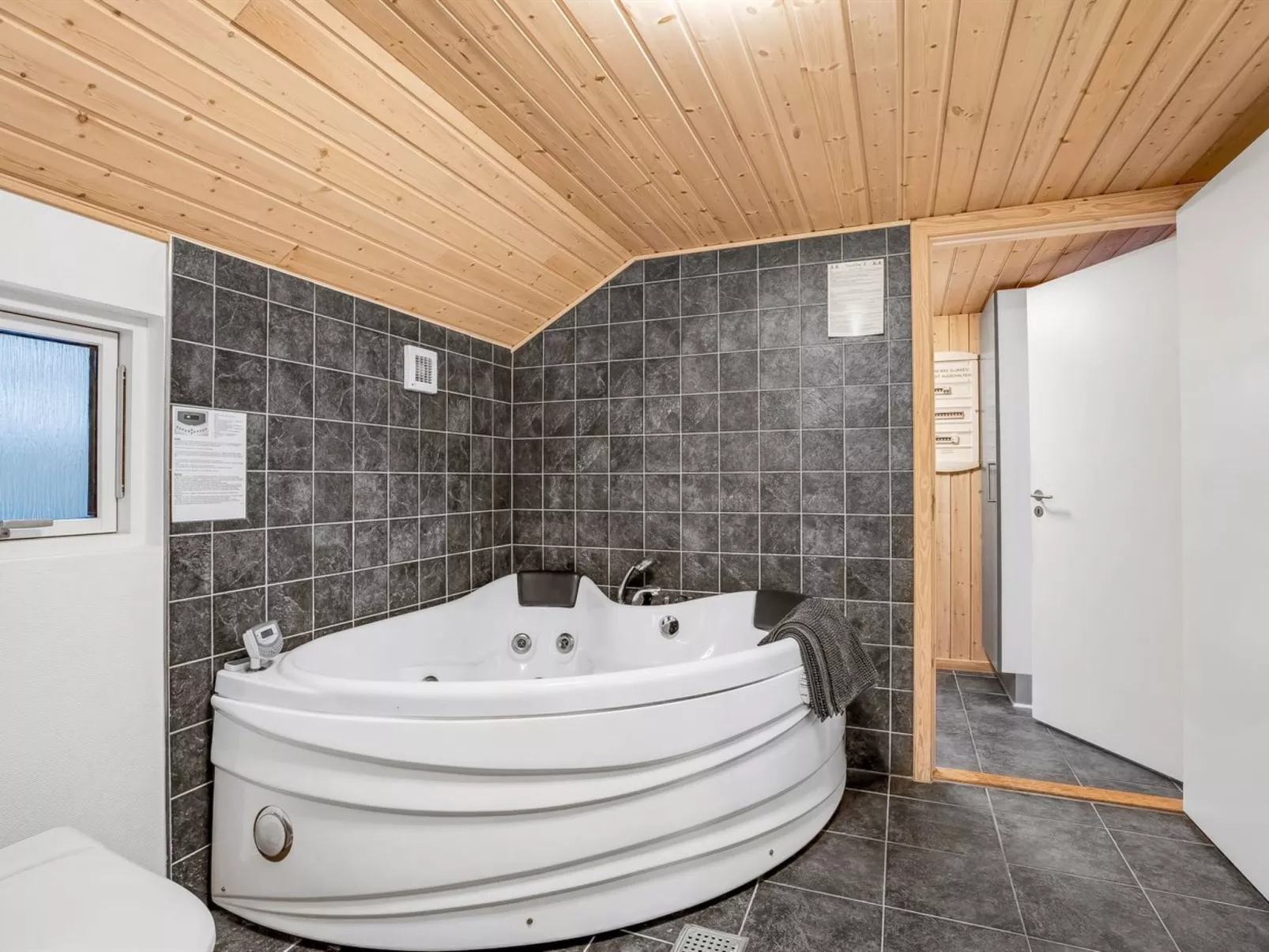 "Annielle" - 500m from the sea-Drinnen