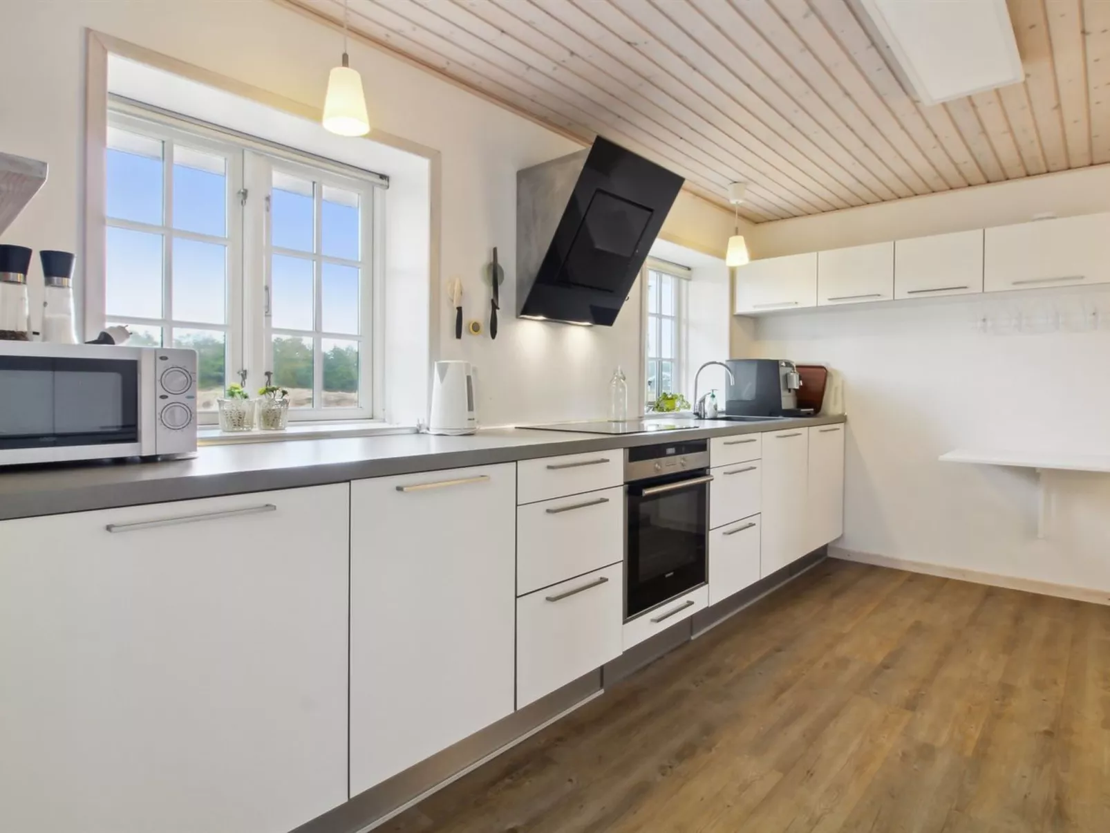 "Uddi" - 1.3km from the sea-Dedans