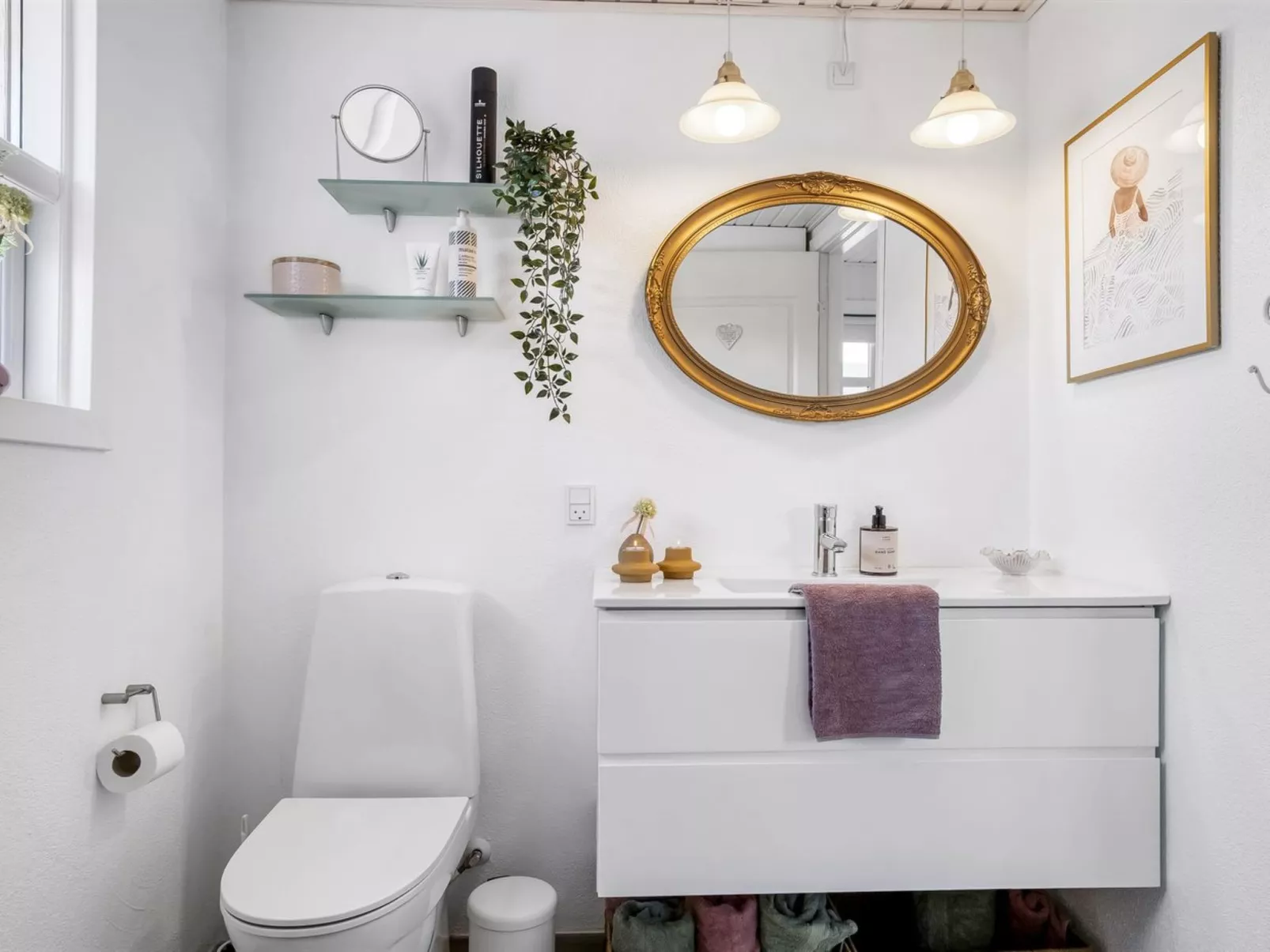 "Ruse" -  from the sea-Dedans