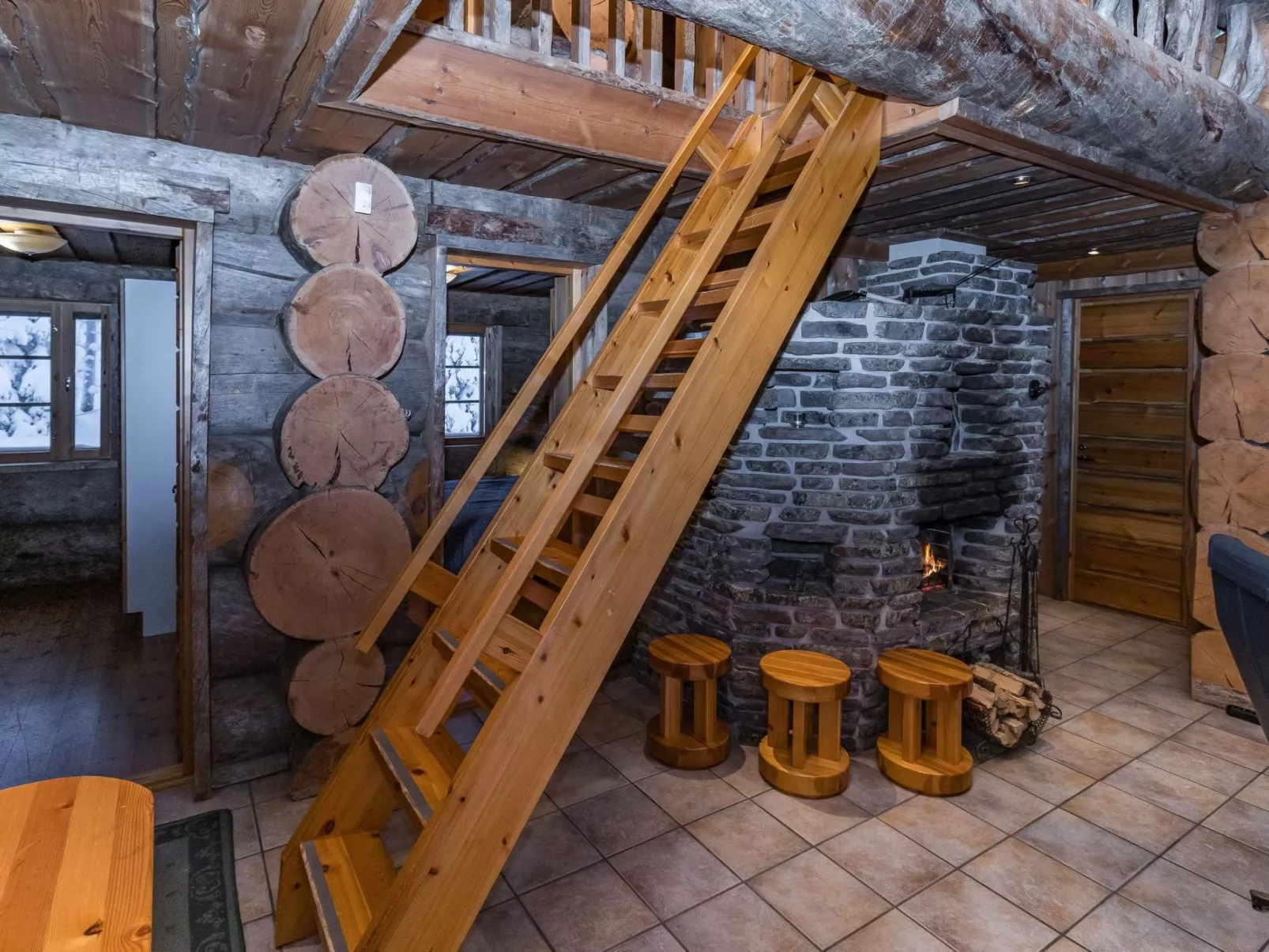 Kitka-nokkela-Inside