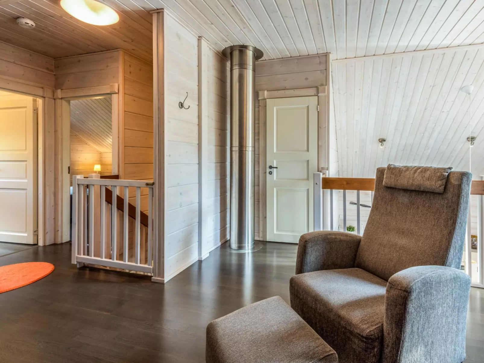 Lapinukonkäännös-Dedans