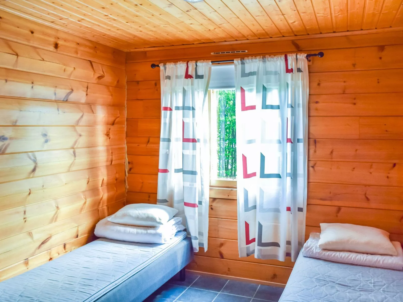 Nuppulanranta 14-Dedans