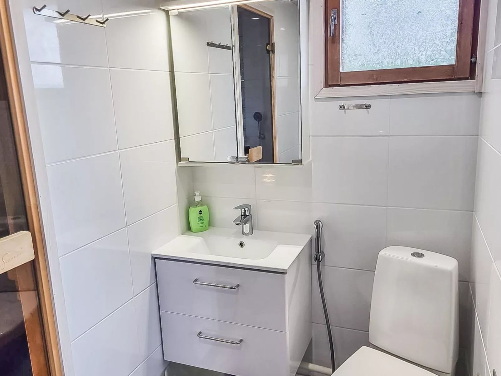 Aurinkoalppi 12a paritalon yläkerta-Dedans