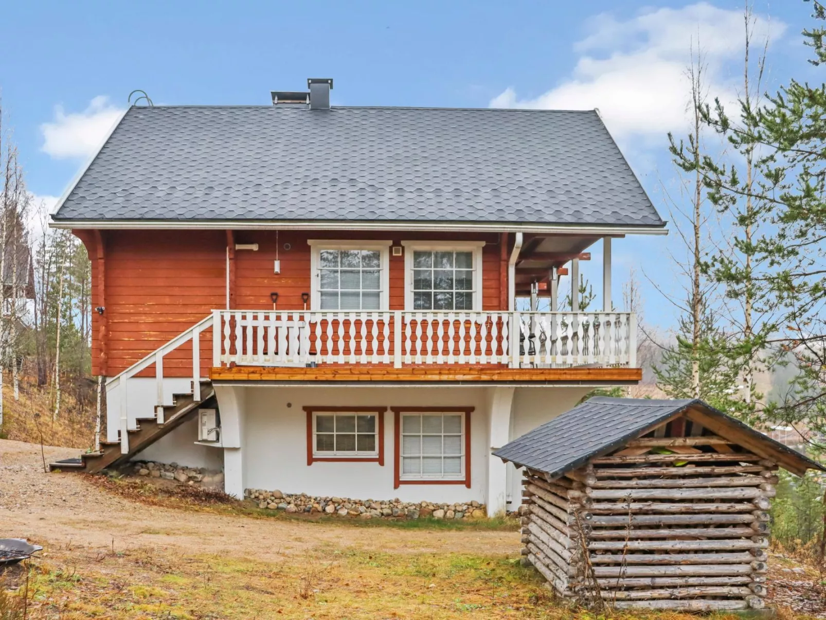 Aurinkoalppi 10b paritalo-Dedans