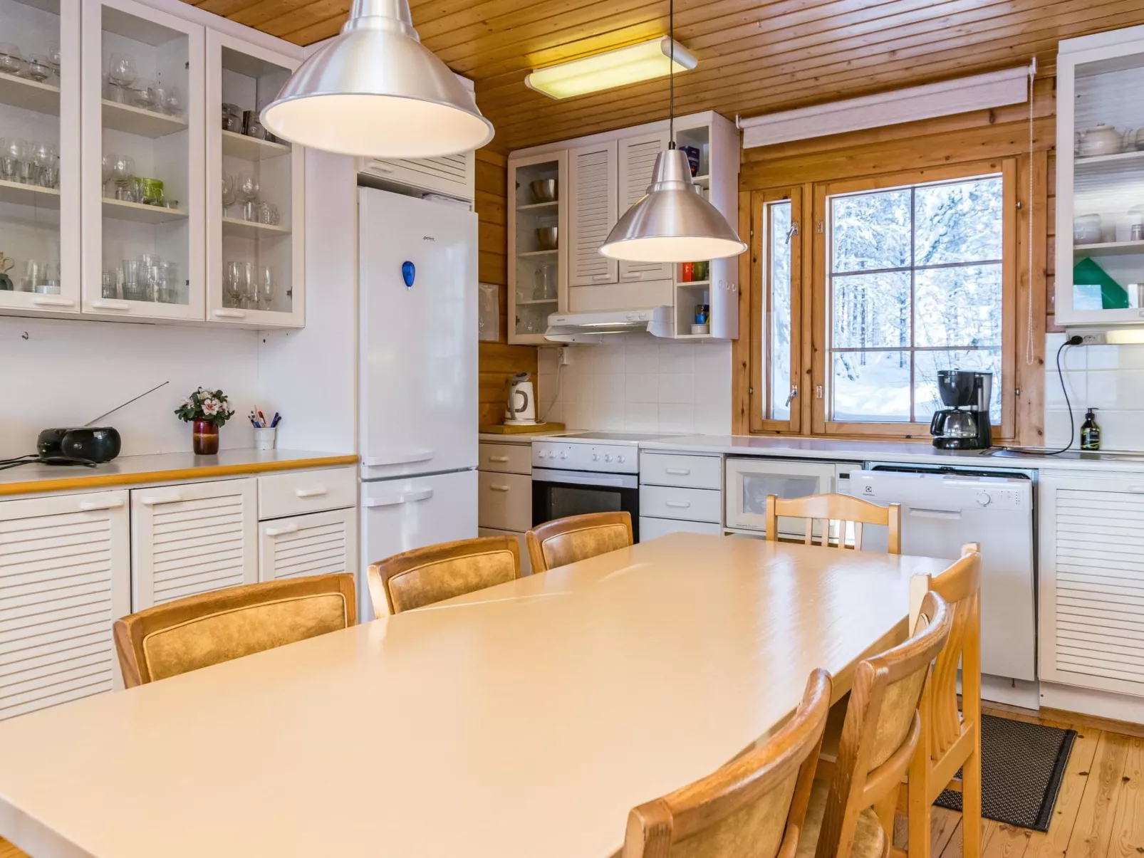 Alppikylä 1a paritalo-Dedans