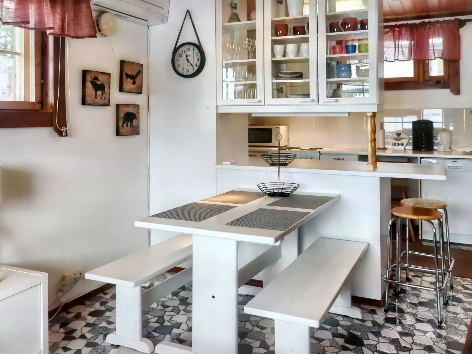 Pieni kiiruna-Inside