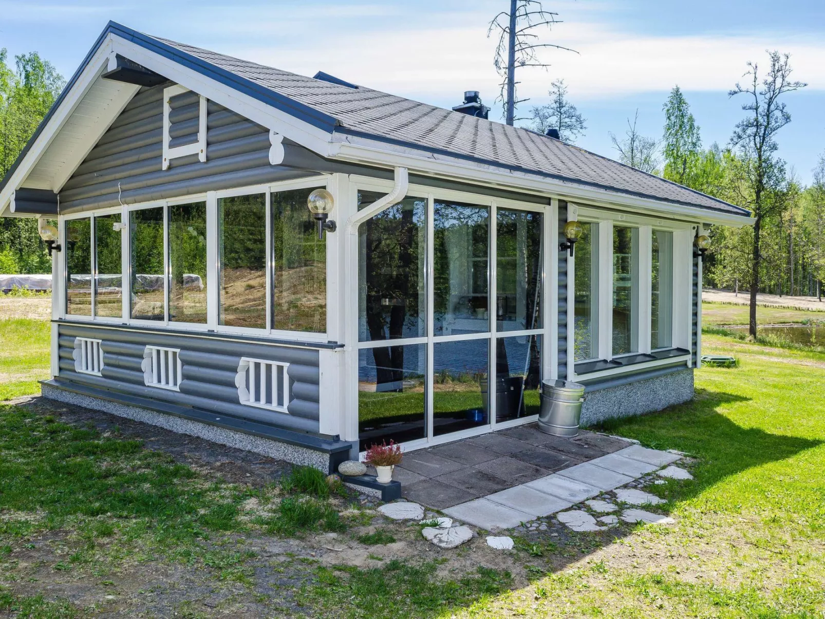 Villa leinola 2-Drinnen