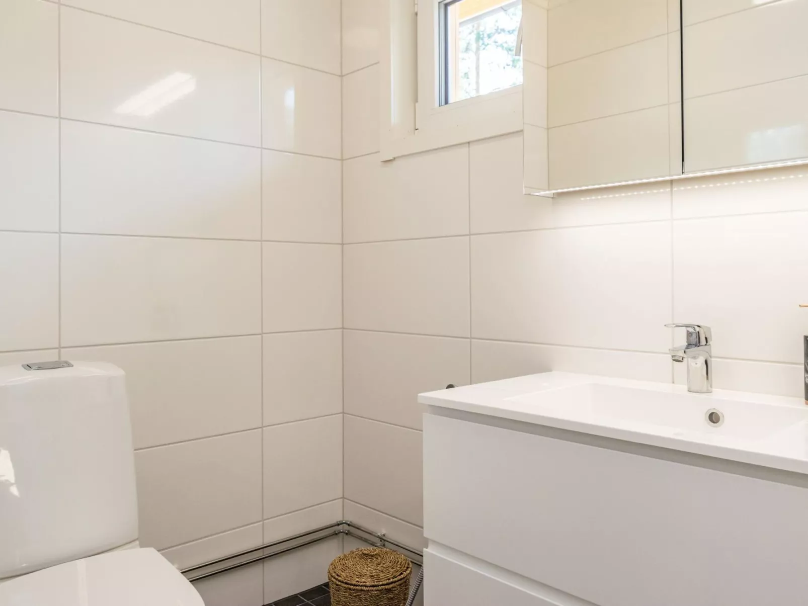 Hot pool cottage kesäranta-Dedans