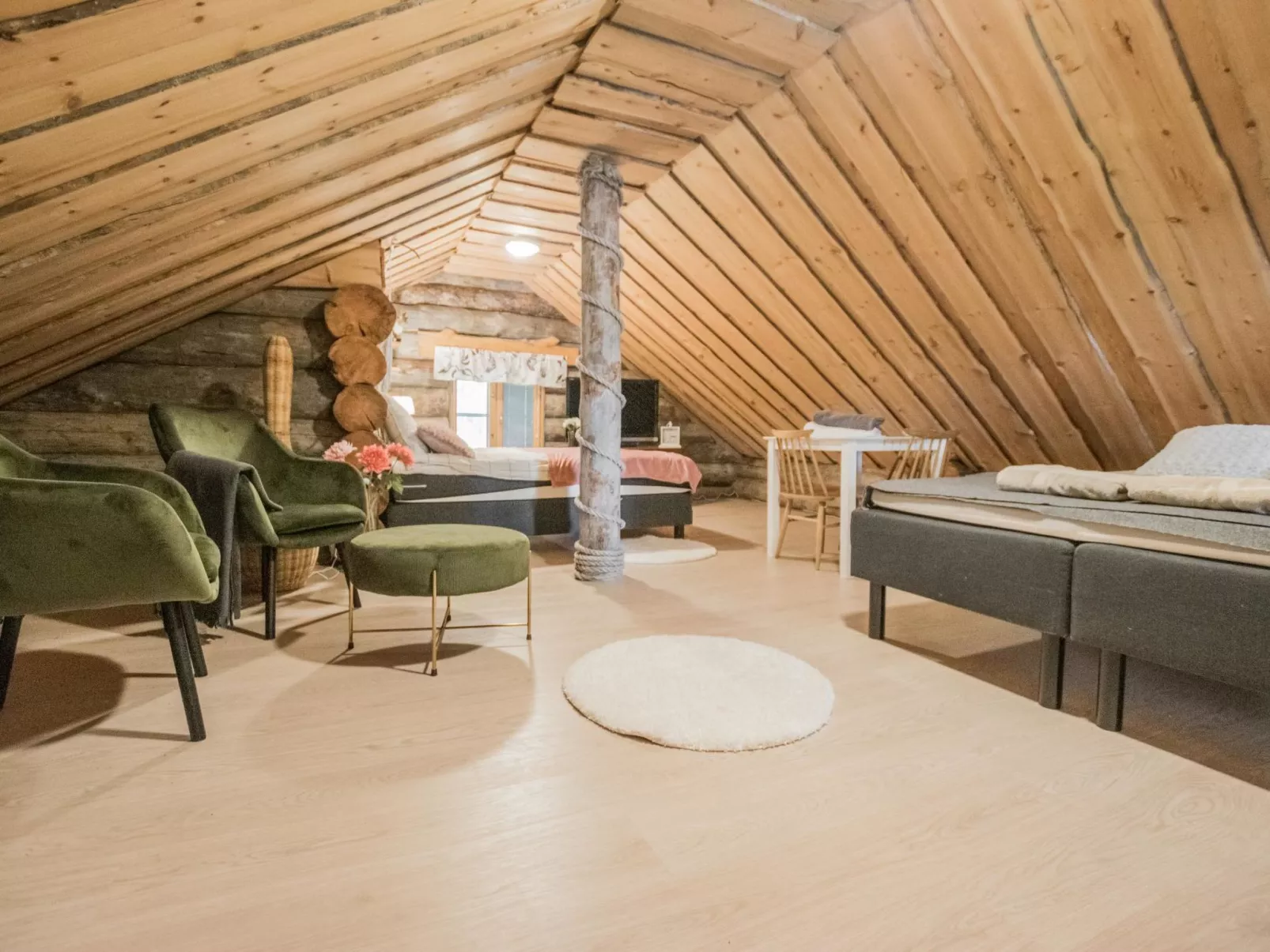 Mäntyranta lodge-Inside