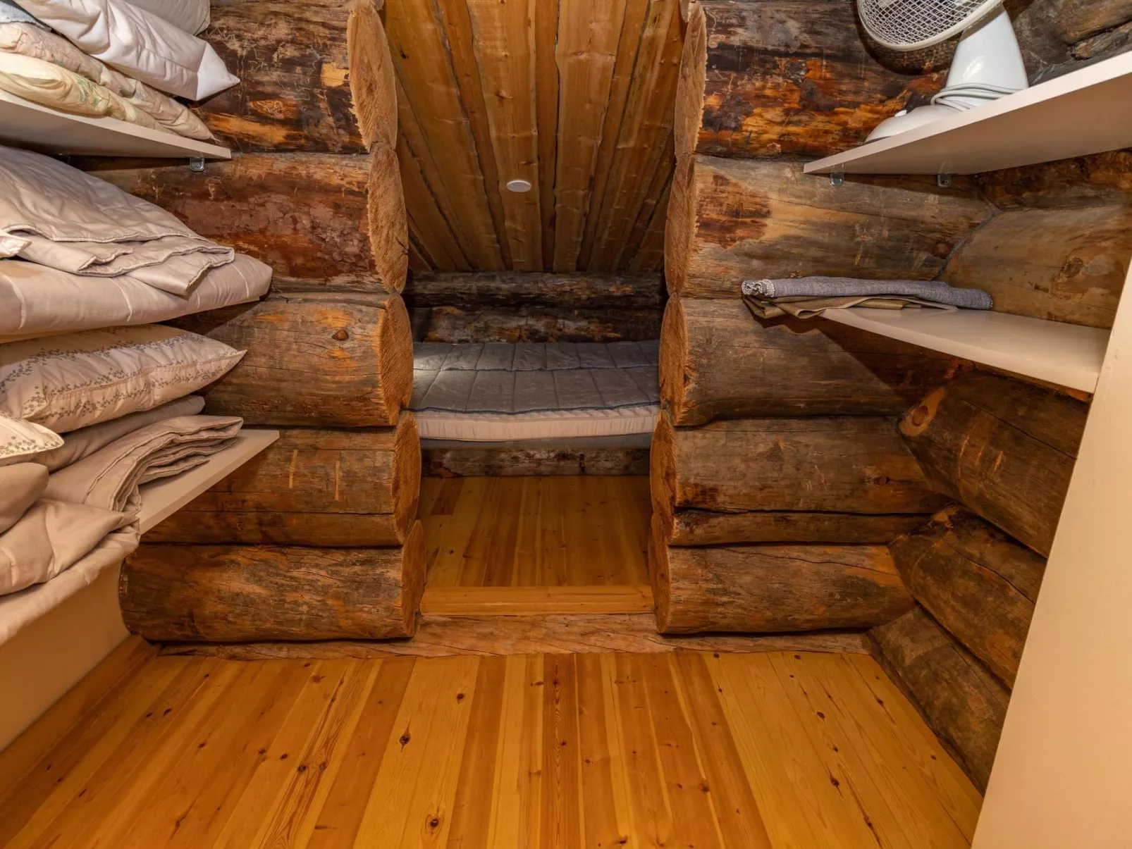 Aurinko-ruka c6-Dedans