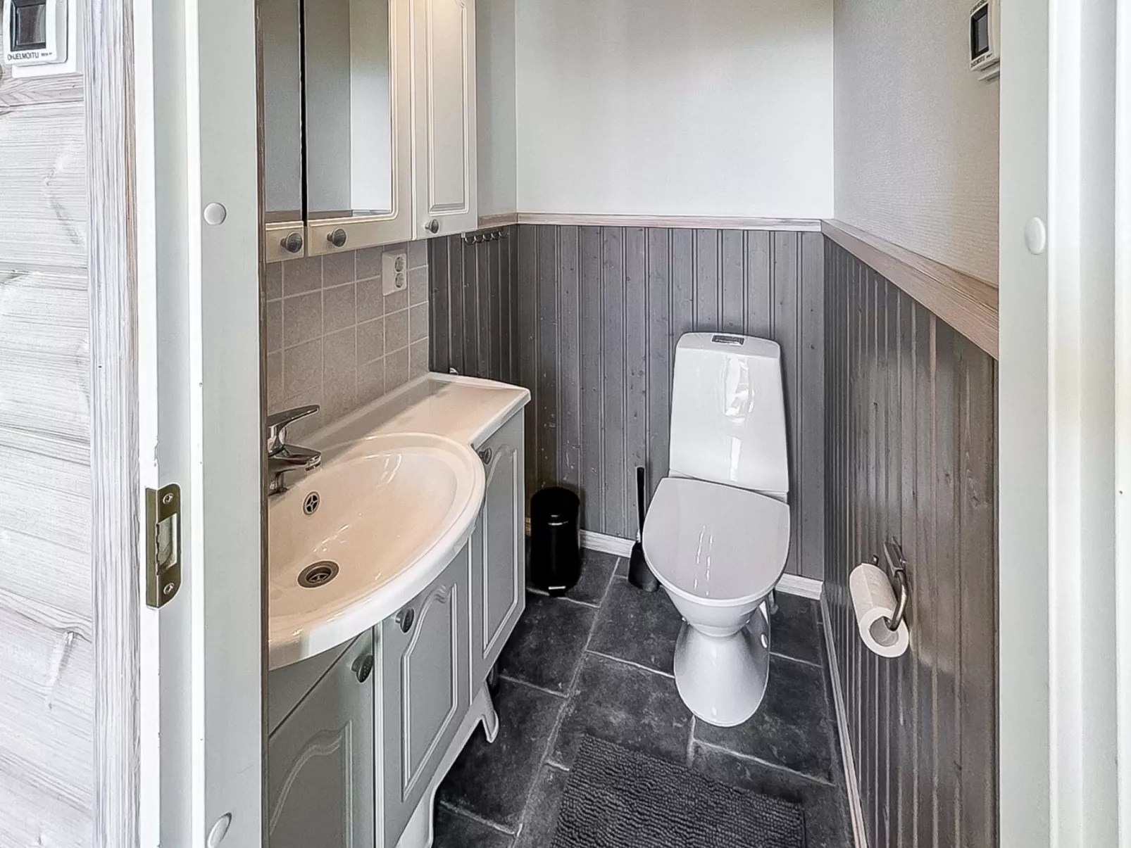 Villa taikavuosseli-Inside