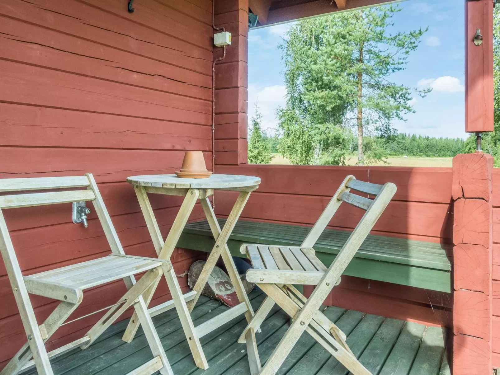 Mansikkaranta 1-Inside