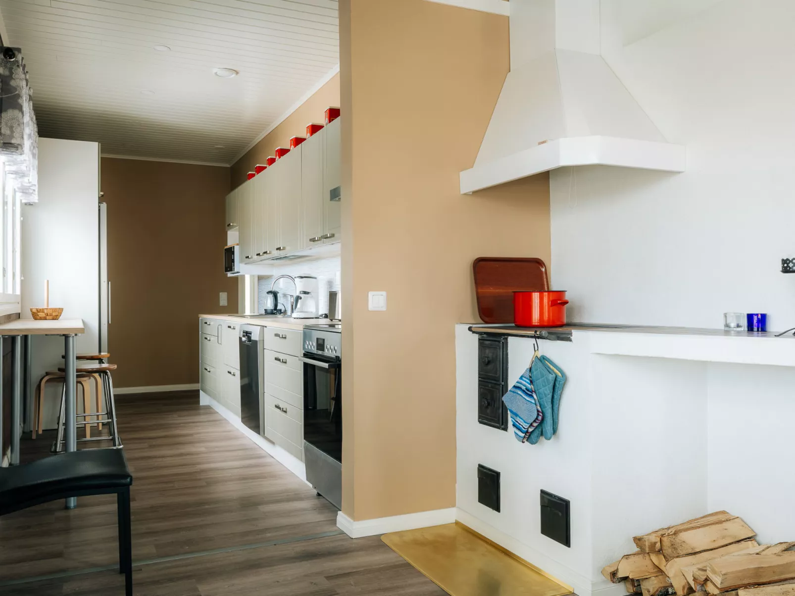 Maalaistalo sipilä-Inside