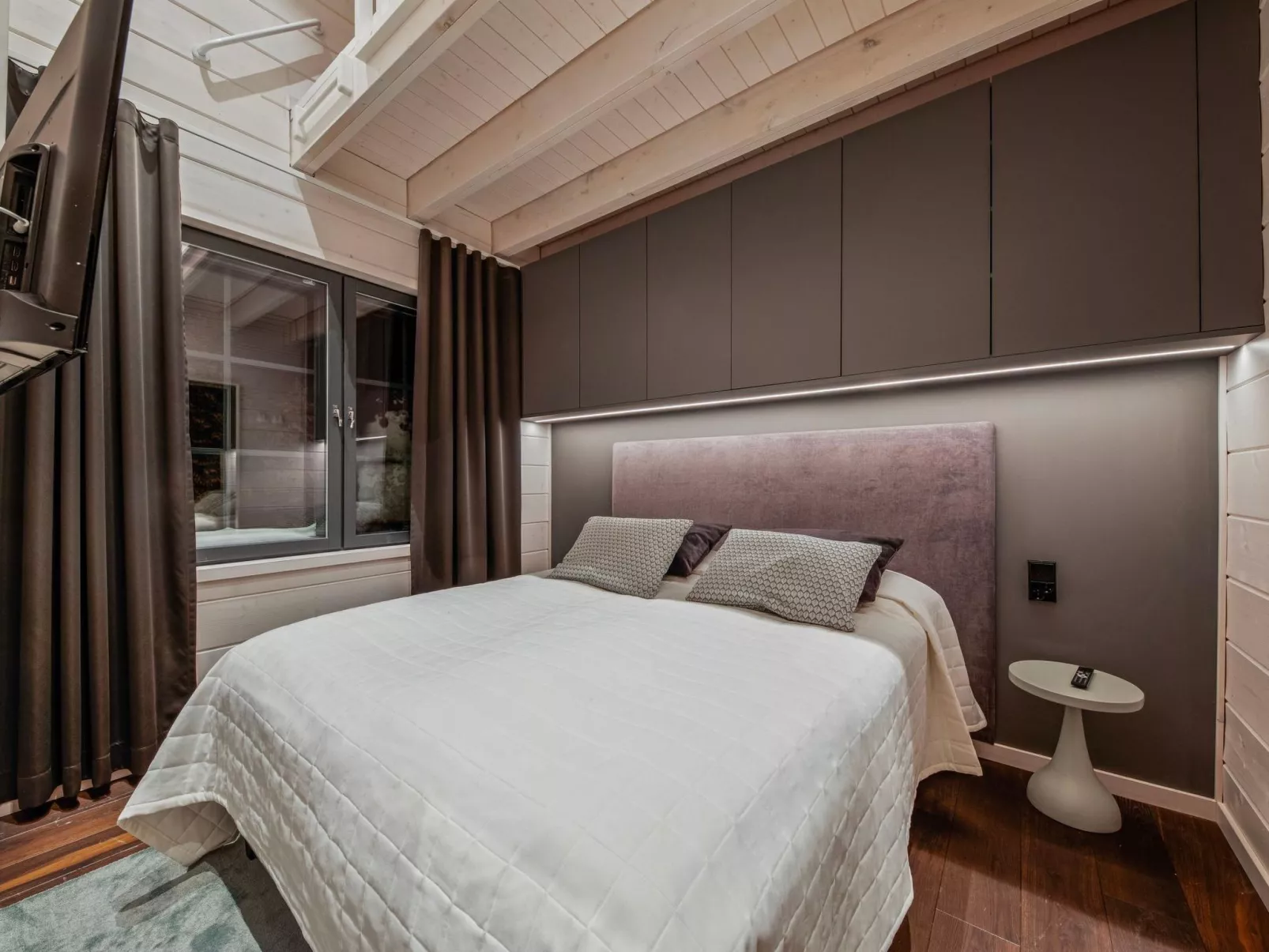 Levi star west a-Drinnen