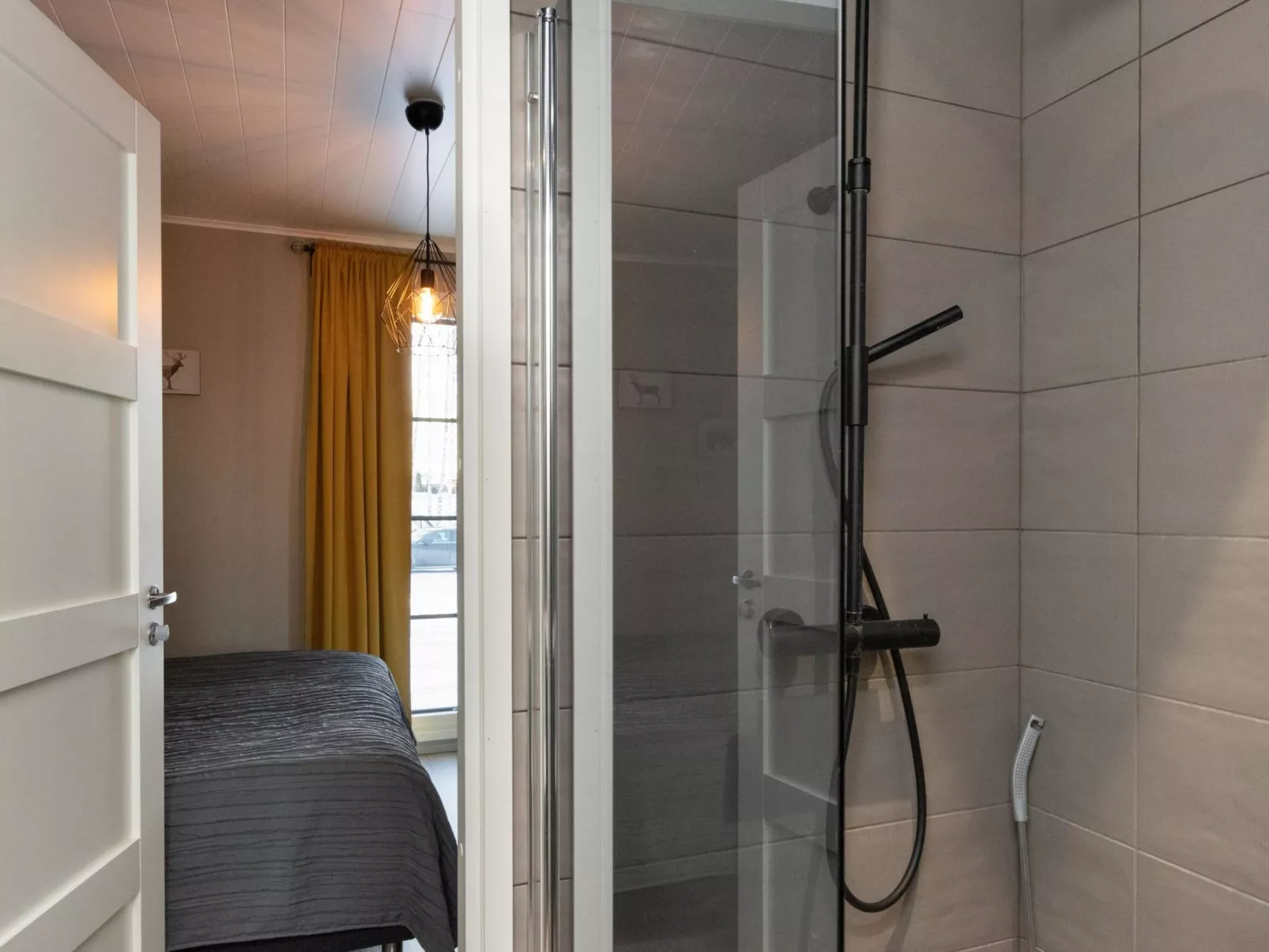 Villa karhentimantti-Dedans