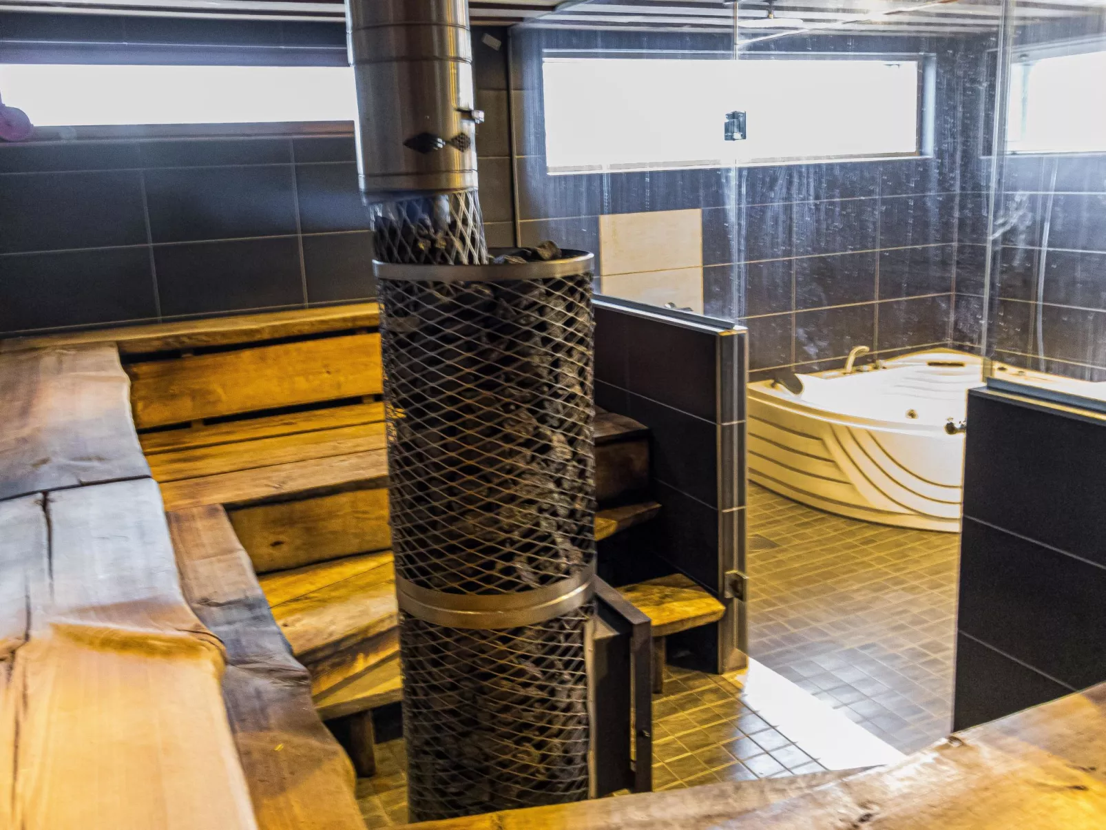 Ellivuori west 1-Dedans